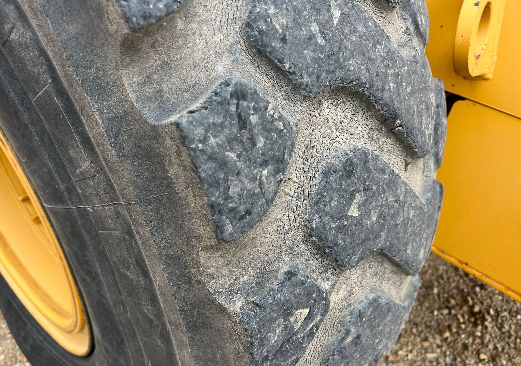 gallery 2012 John Deere 524K wheel loader