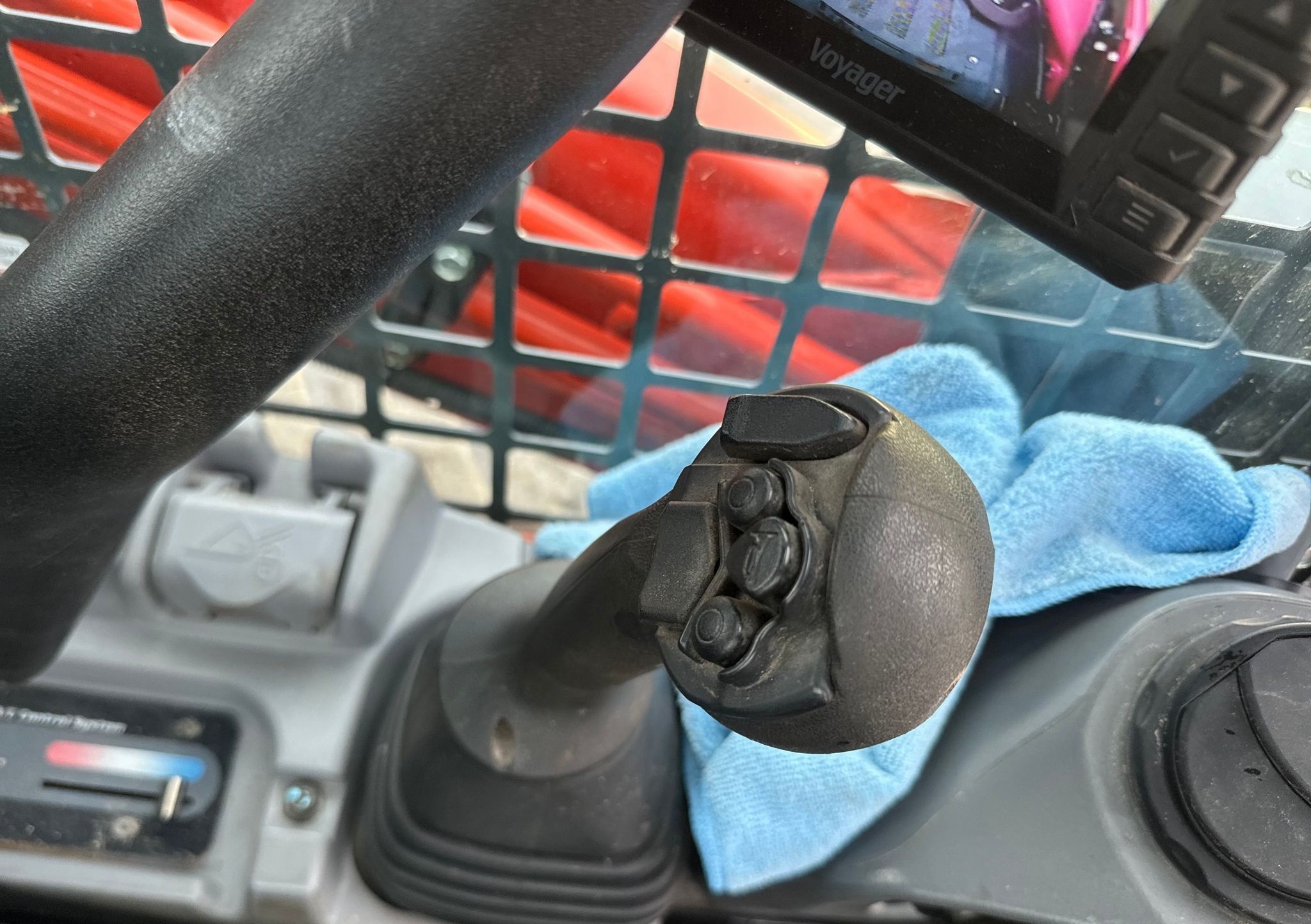gallery 2021 Kubota SVL97-2 tracked skid steer loader