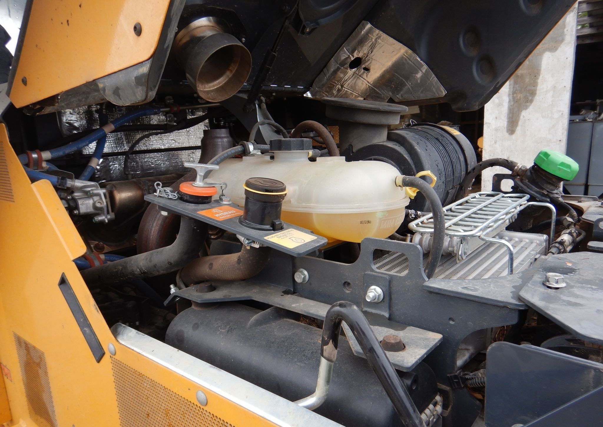 gallery 2021 John Deere 333G tracked skid steer loader