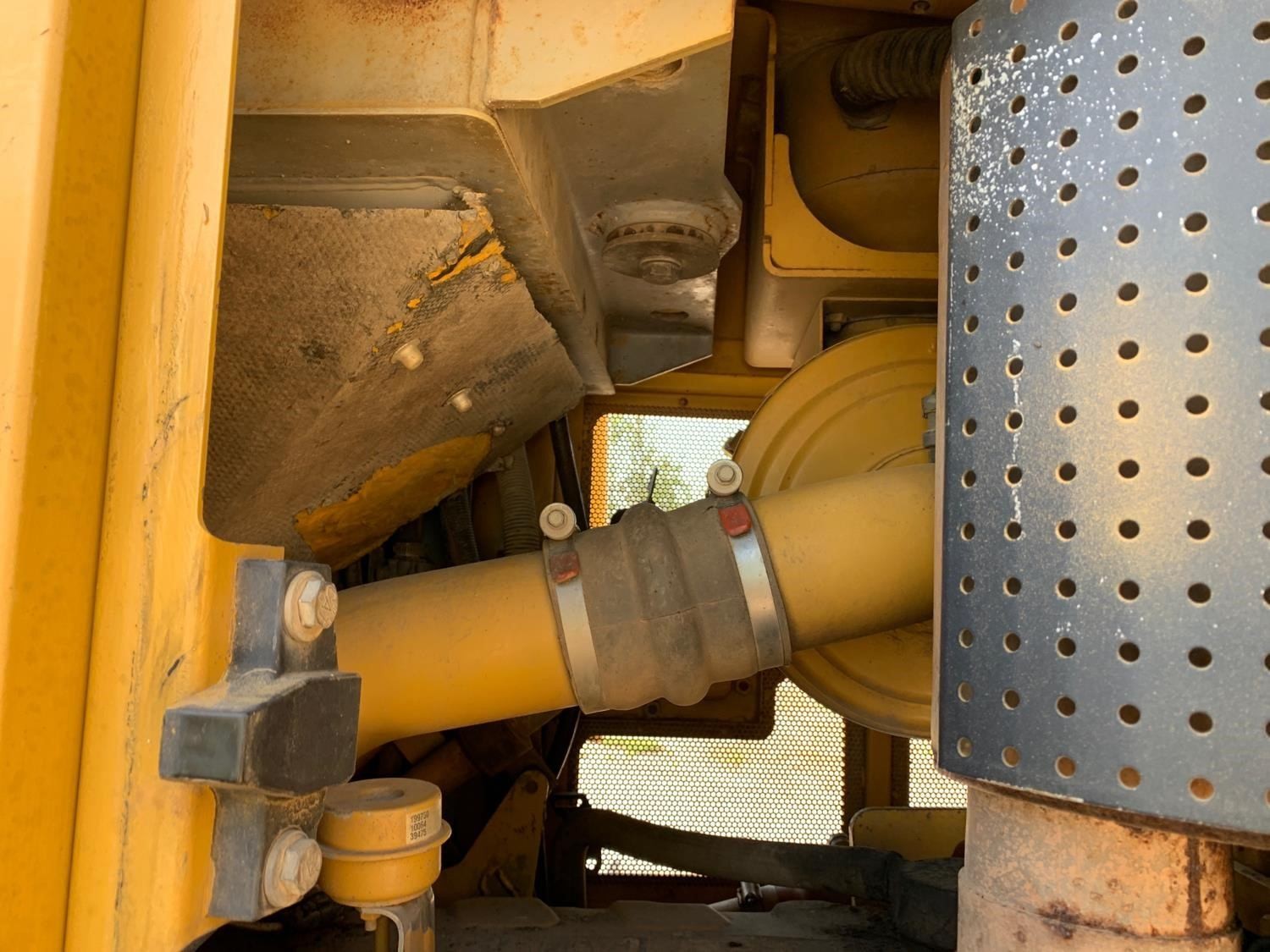 gallery 2005 Caterpillar D6R XL Ll Dozer WRipper