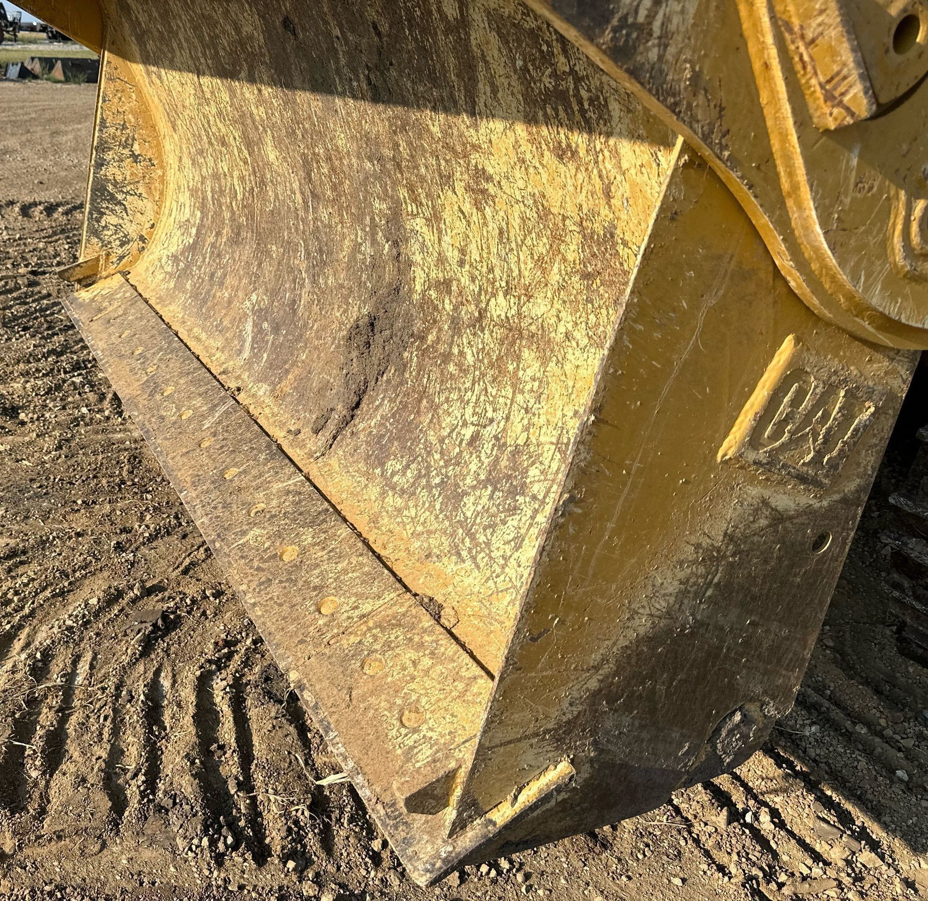 gallery 2018 Caterpillar 953K track loader