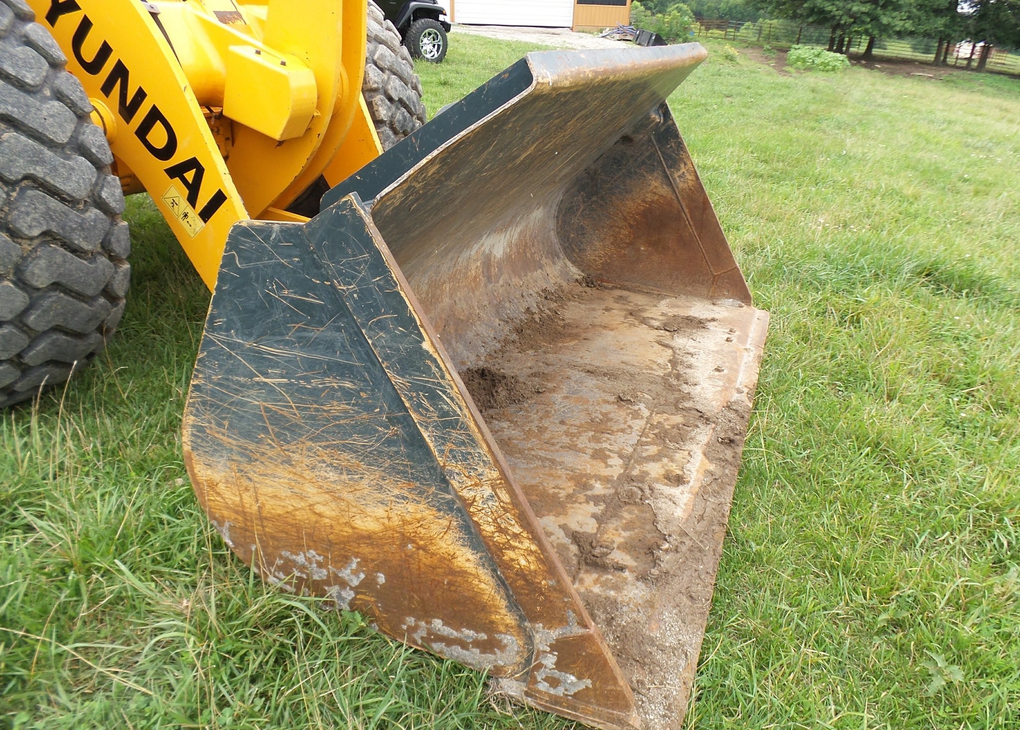 gallery 2013 Hyundai HL740-9 wheel loader