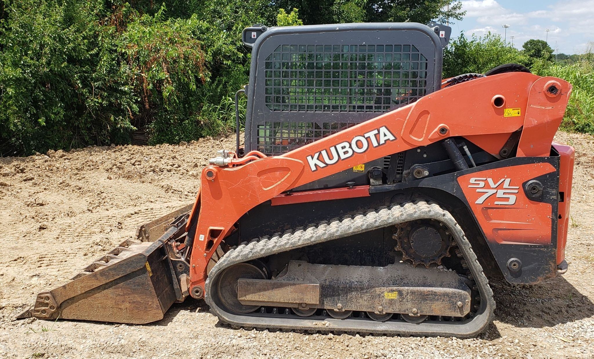 gallery 2013 Kubota SVL75 skid steer 2