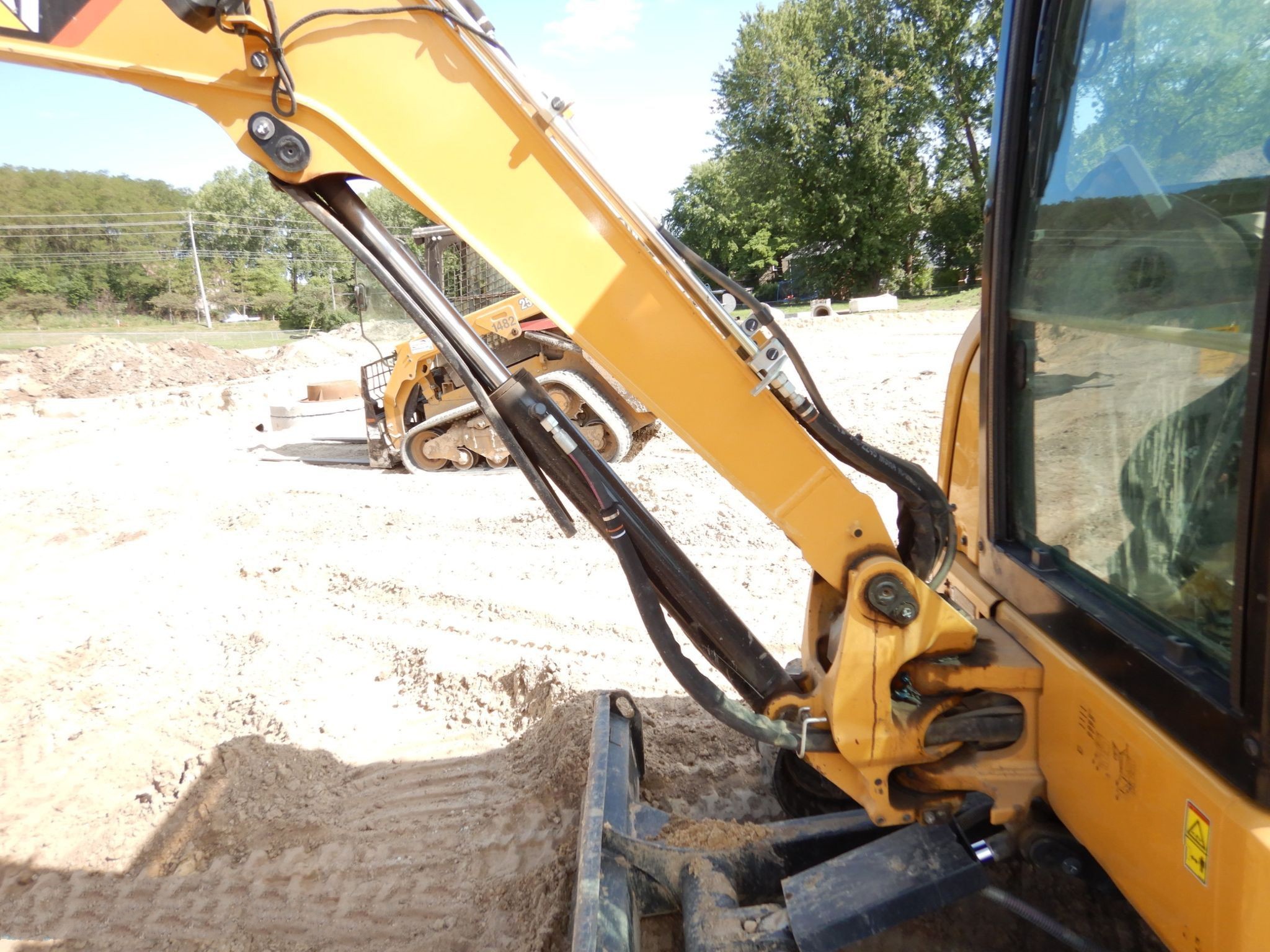 gallery 2017 Caterpillar 303.5 E2  mini excavator
