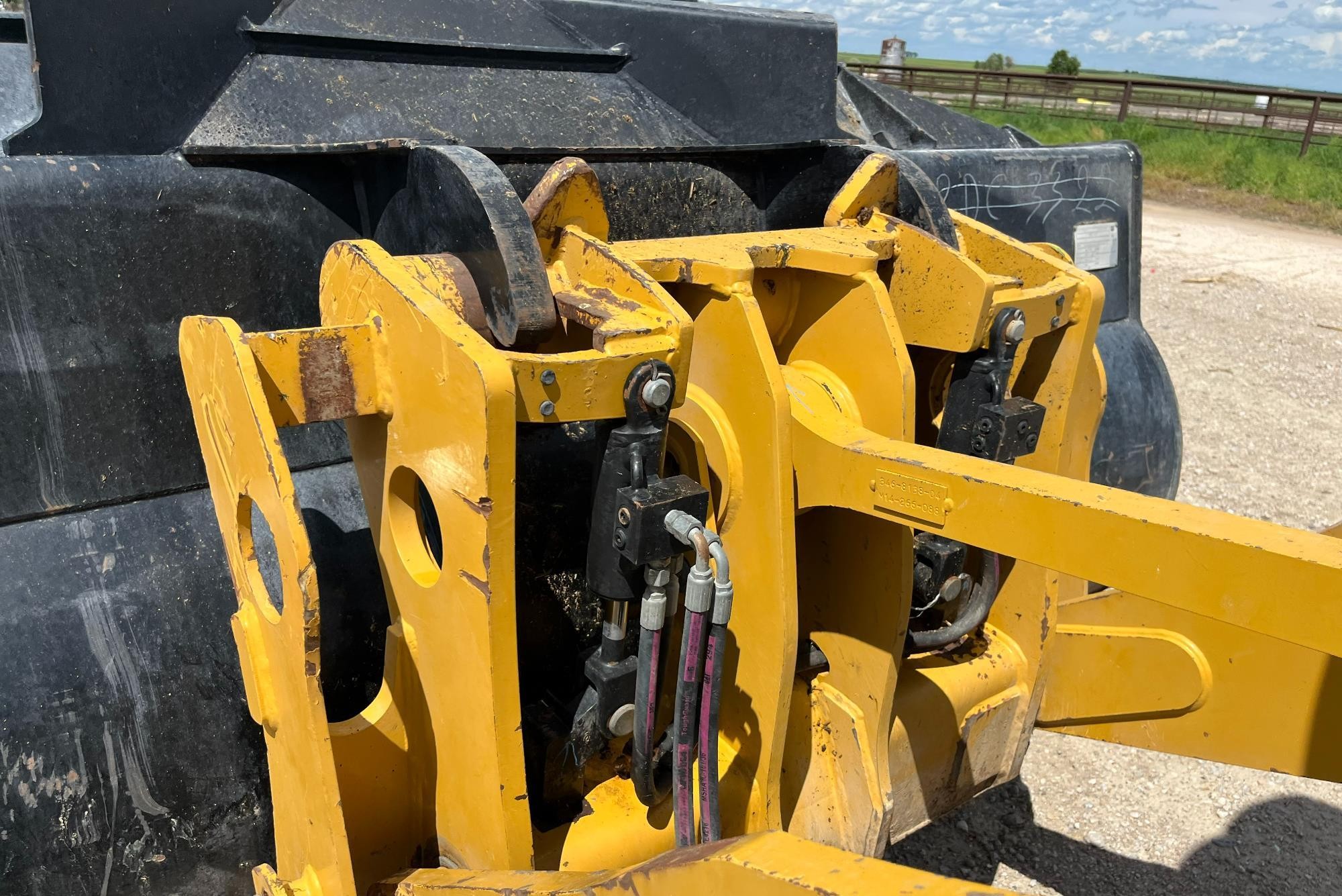 gallery 2015 Caterpillar 924K High Lift Wheel Loader
