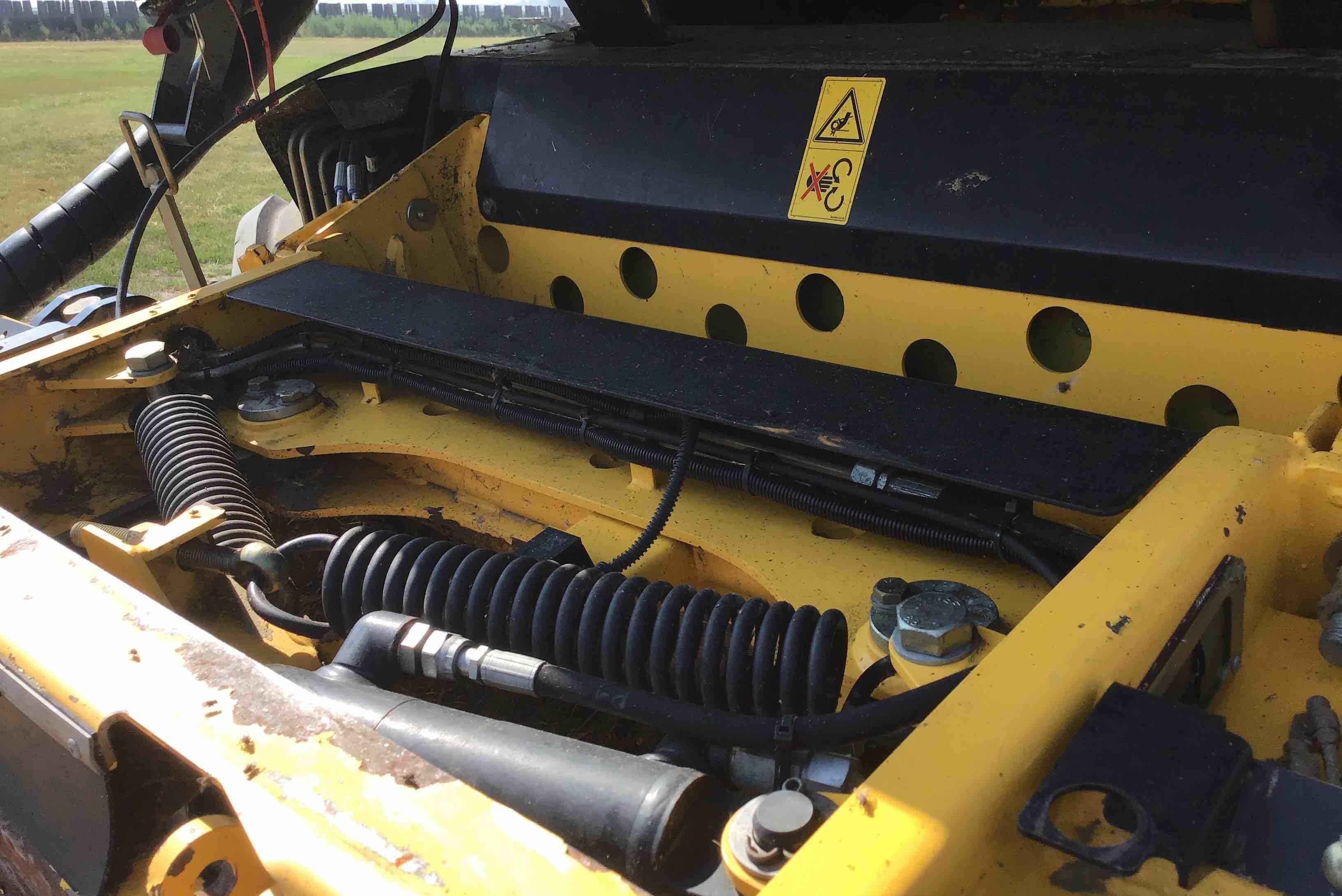 gallery 2016 New Holland FR850 Self-Propelled Forage Harvester