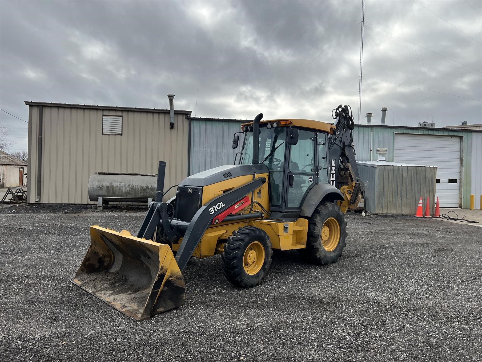 gallery 2020 John Deere 310L Backhoe