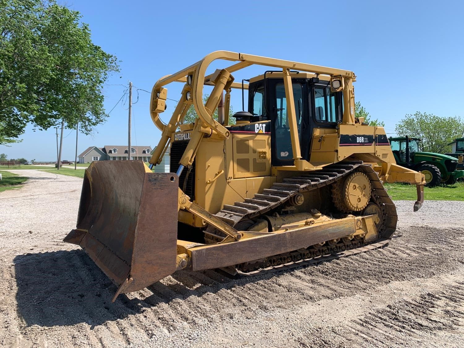 gallery 2005 Caterpillar D6R XL Ll Dozer WRipper