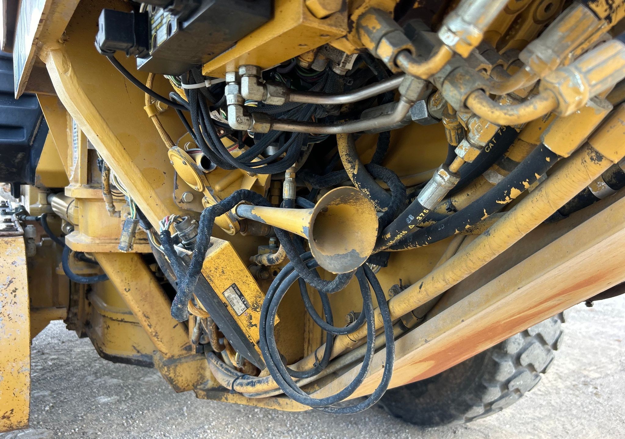 gallery 2006 Caterpillar 160H VHP Plus motor grader