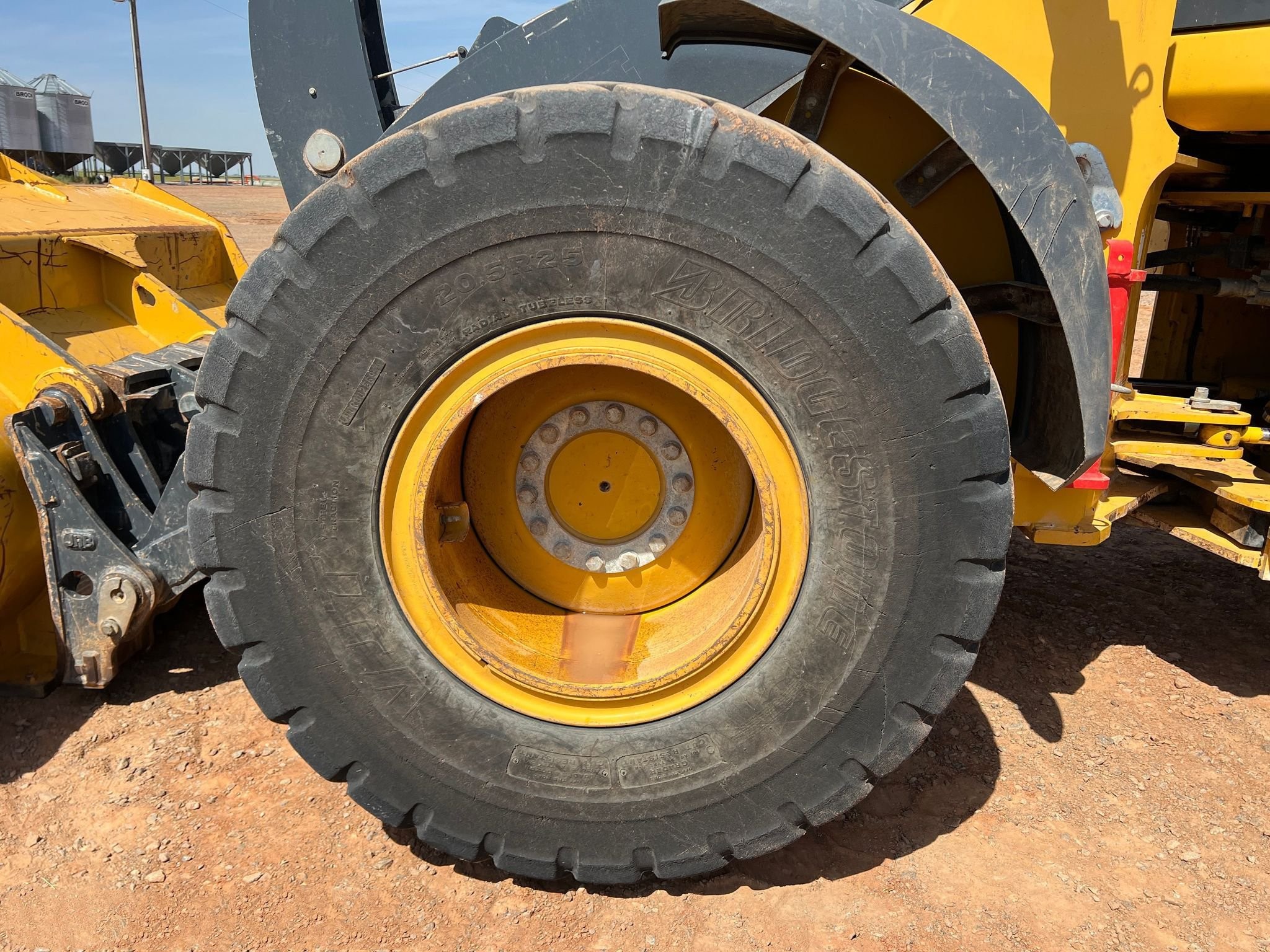 gallery 2021 John Deere 624 P-Tier wheel loader