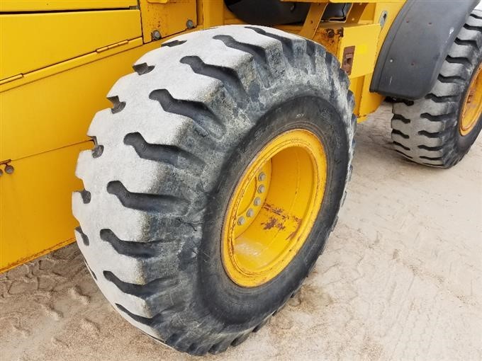 gallery 2013 John Deere 544K High Lift Wheel Loader