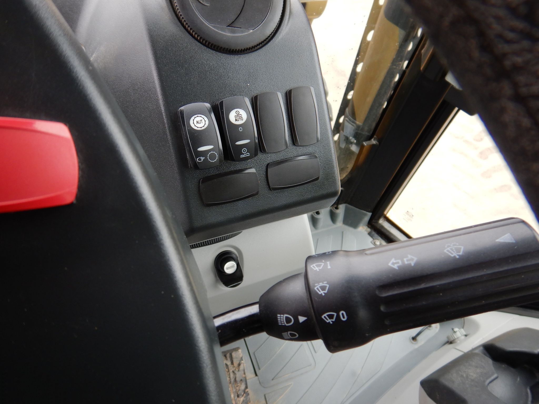 gallery 2014 Caterpillar 430F backhoe