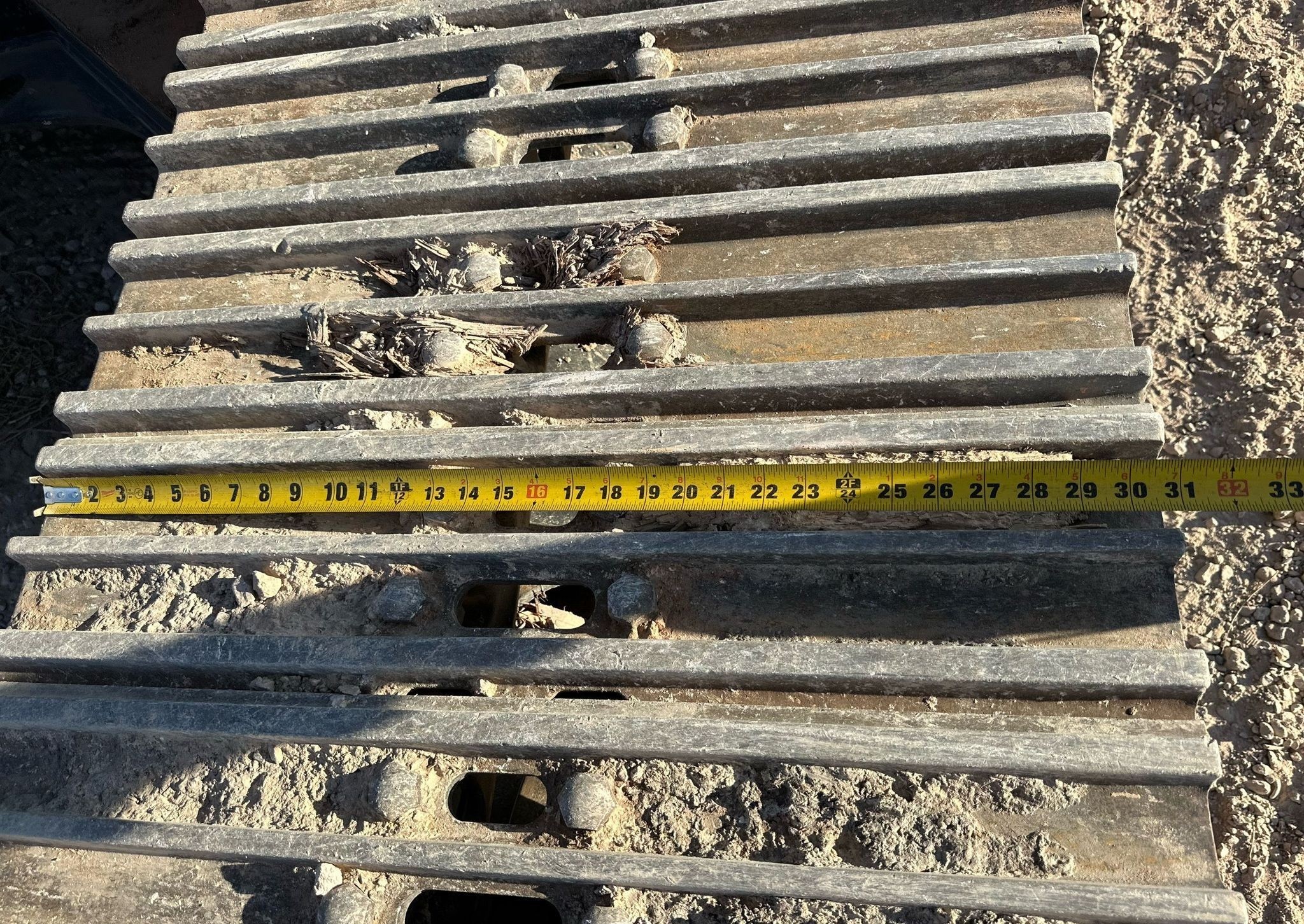 gallery 2018 Caterpillar 326F L excavator