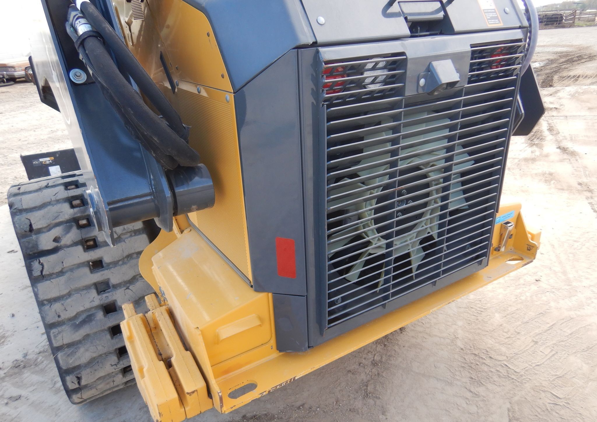gallery 2020 John Deere 333G tracked skid steer loader