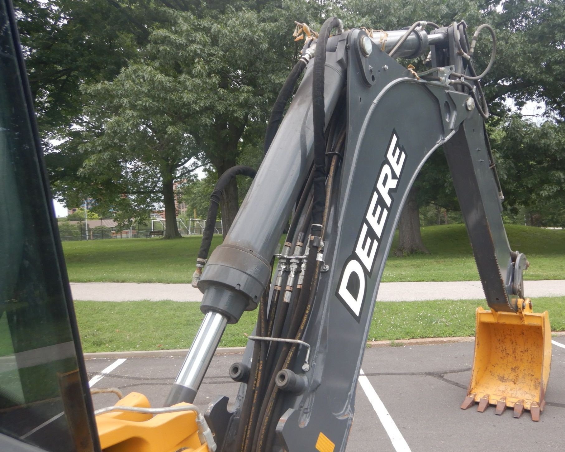 gallery 2015 John Deere 410L backhoe
