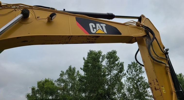 gallery 2014 Caterpillar 321D LCR excavator