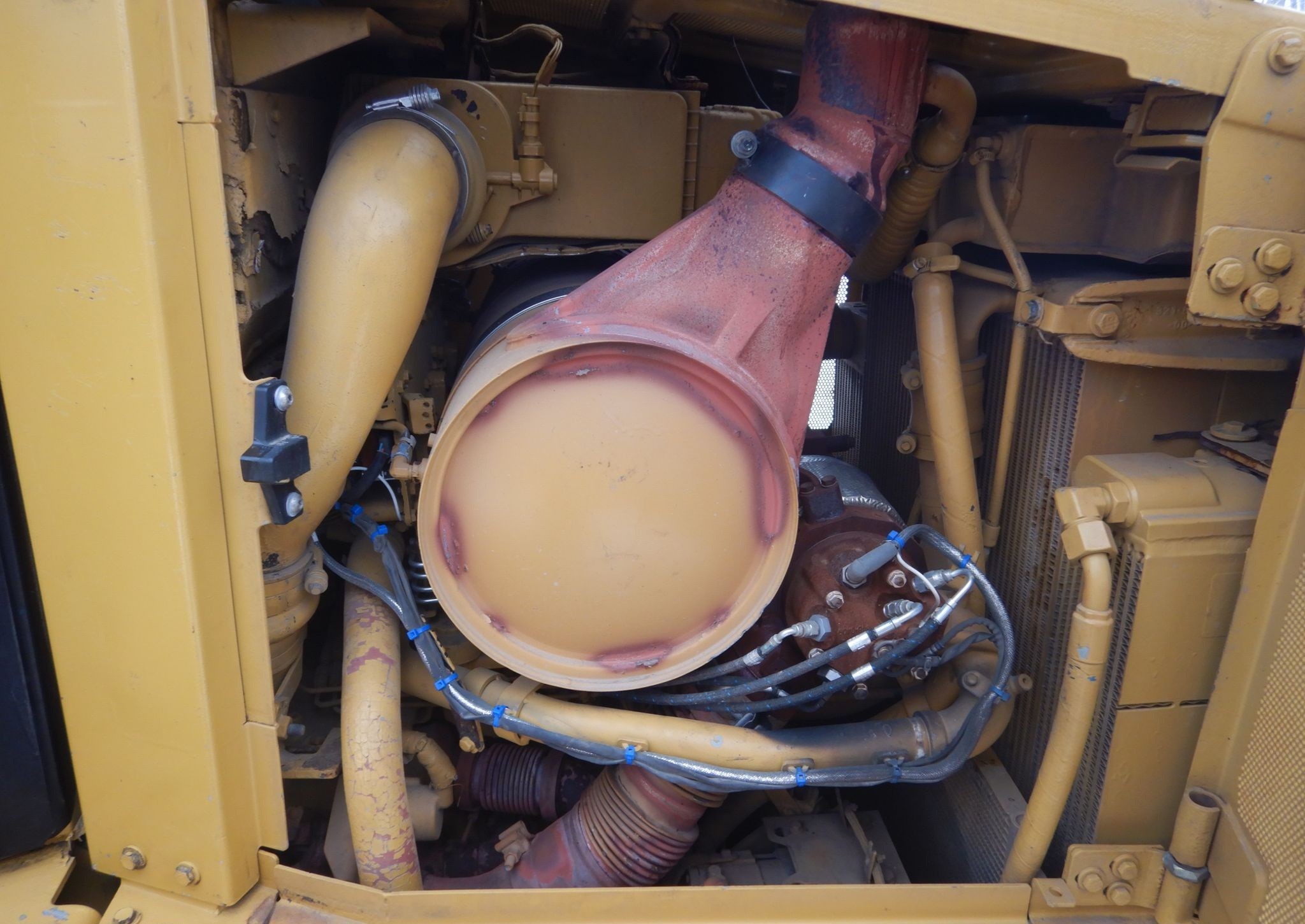 gallery Caterpillar D6T LGP dozer