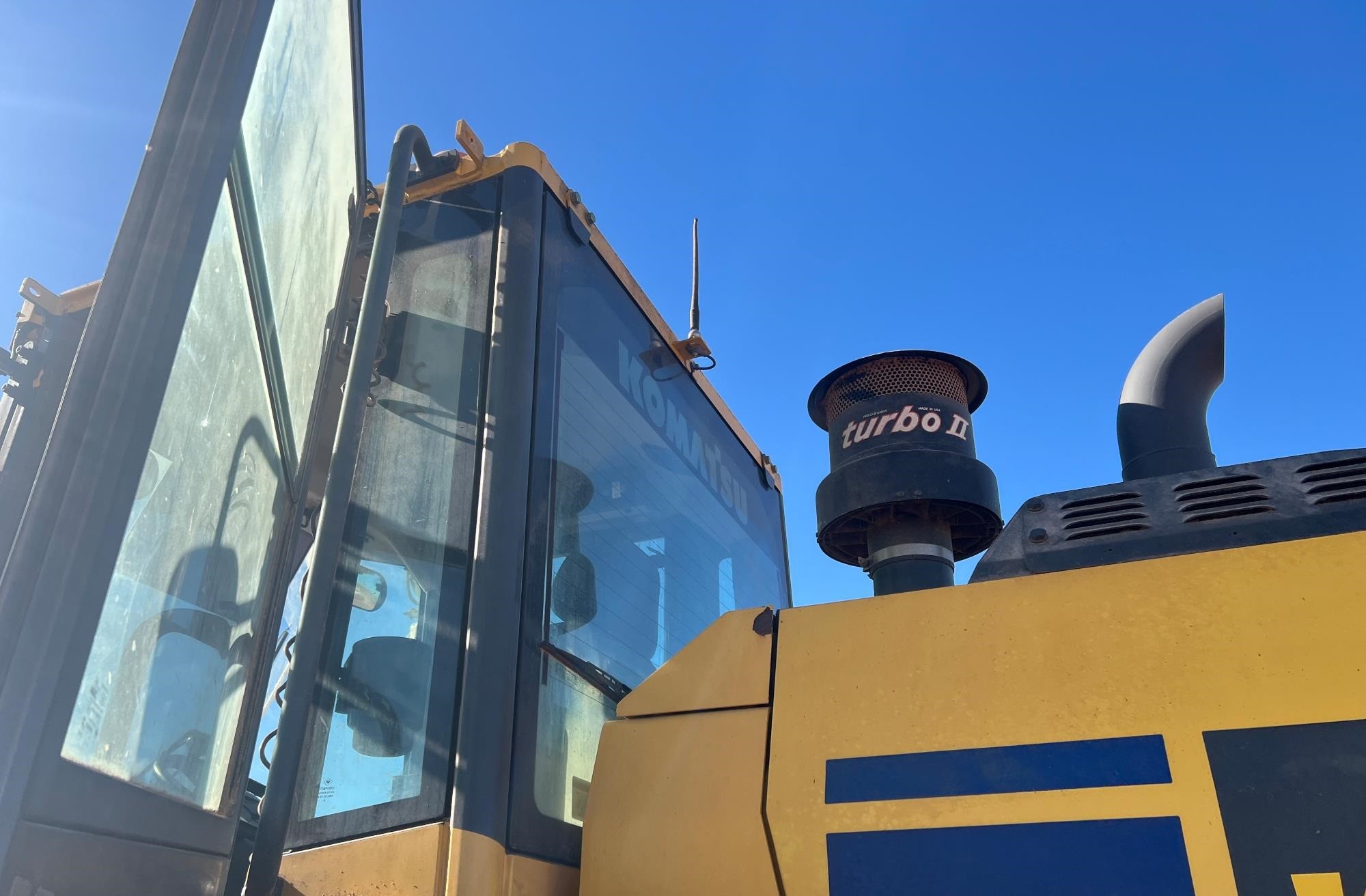 gallery 2016 Komatsu WA270-8 Wheel Loader WAttachments