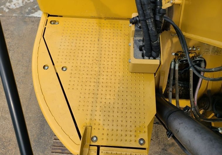 gallery 2014 Caterpillar 321D LCR excavator