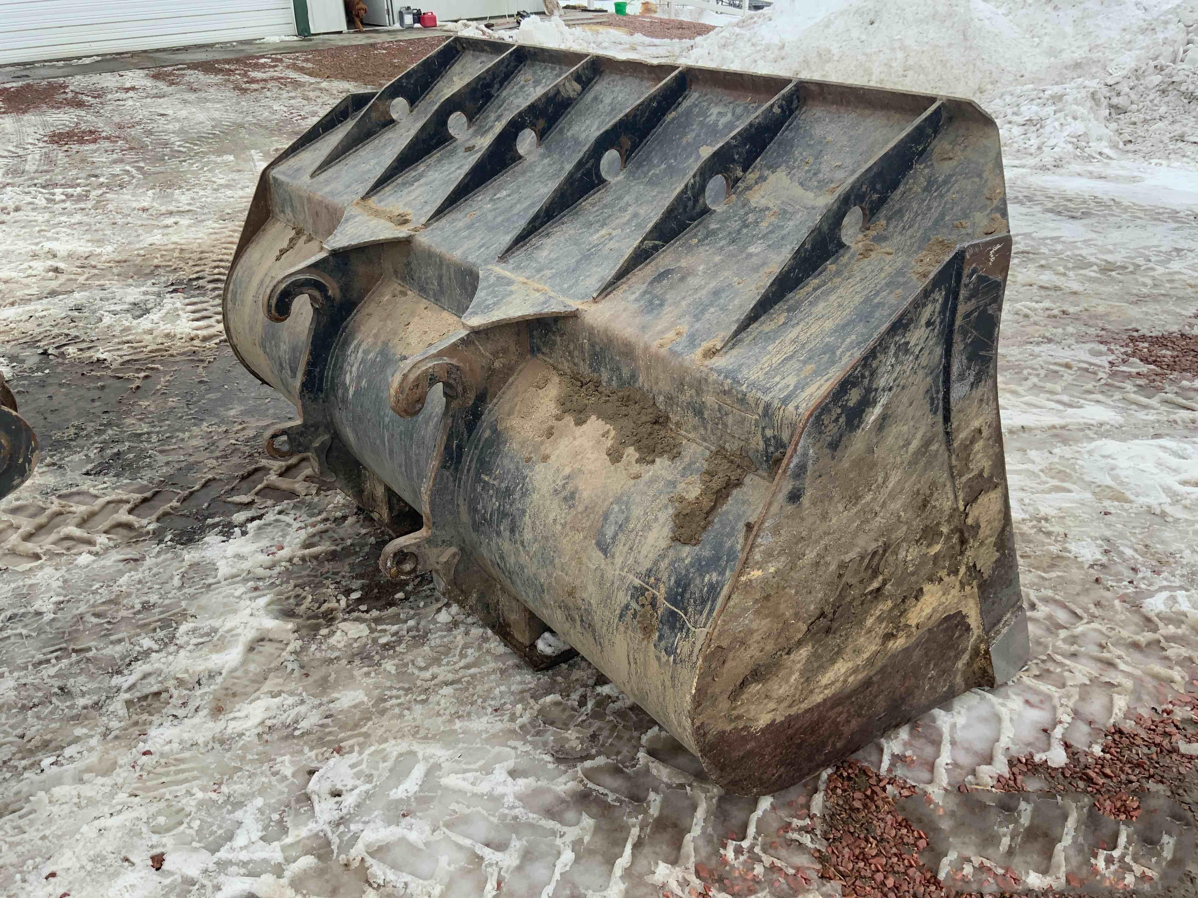 gallery 2012 Case 621F Wheel Loader