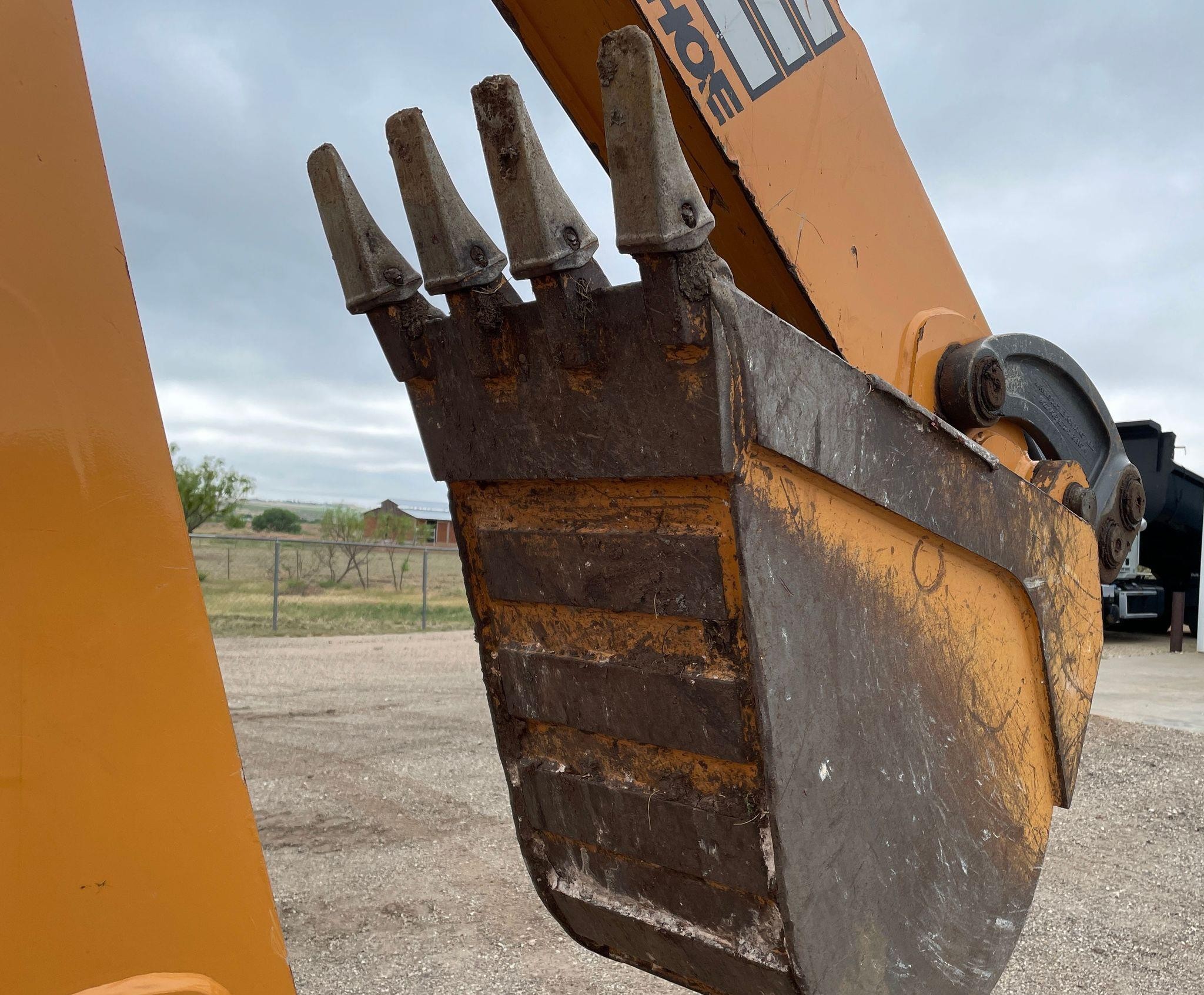 gallery 2018 Case 580N EP  backhoe