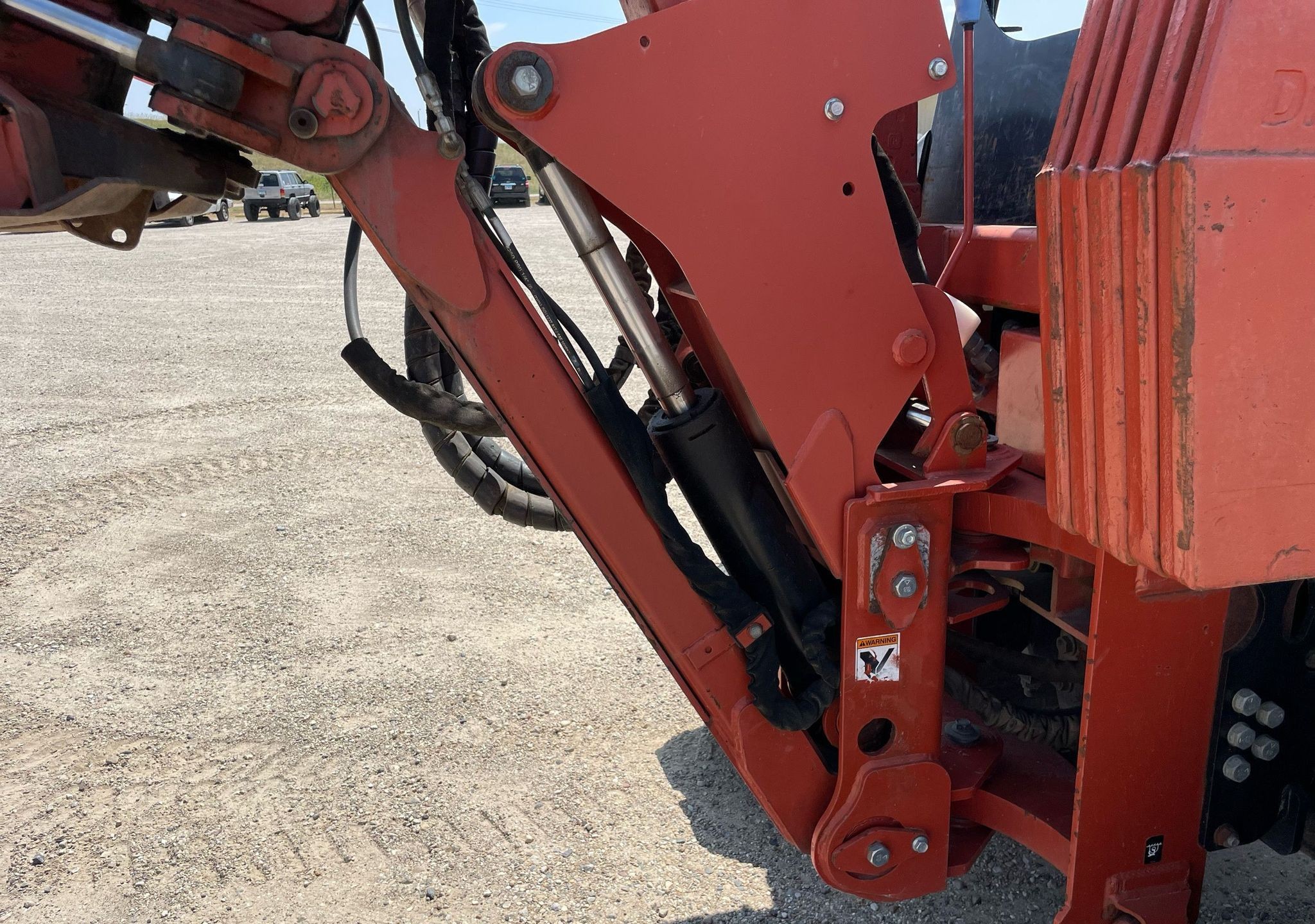 gallery 2011 Ditch Witch RT115 Quad vibratory cable plow