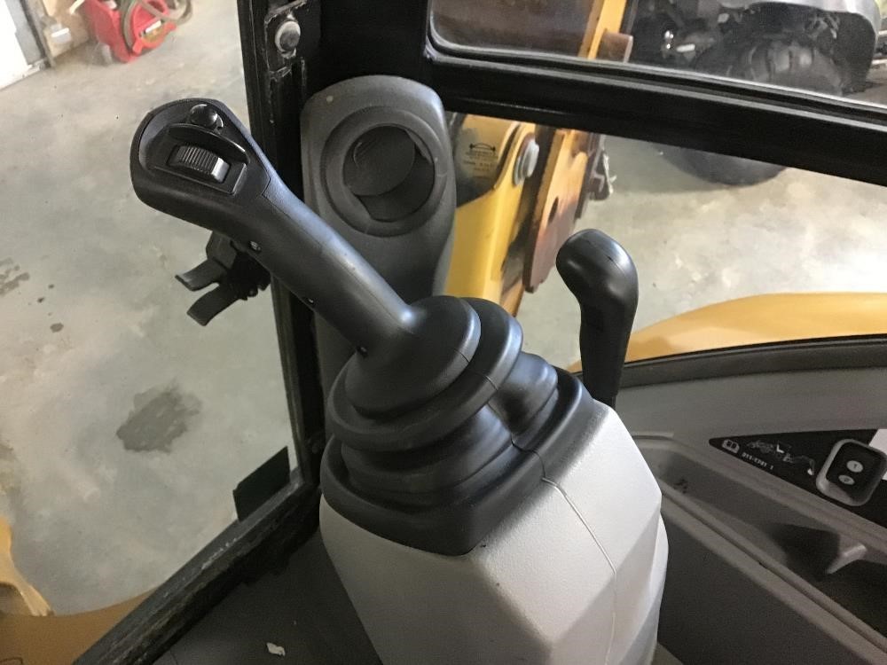 gallery 2012 Caterpillar 430F IT 4x4 Loader Backhoe