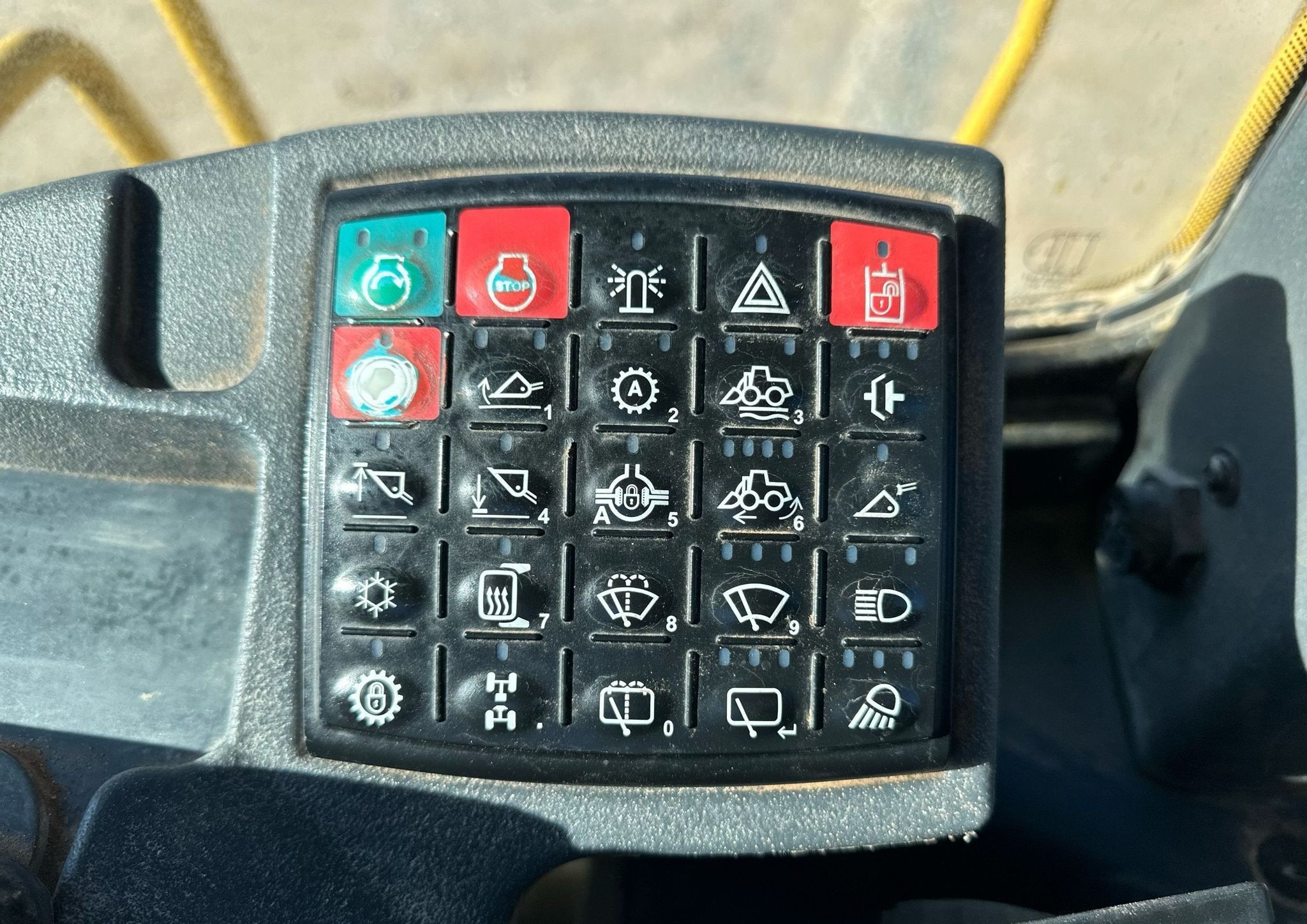gallery 2012 John Deere 744K wheel loader