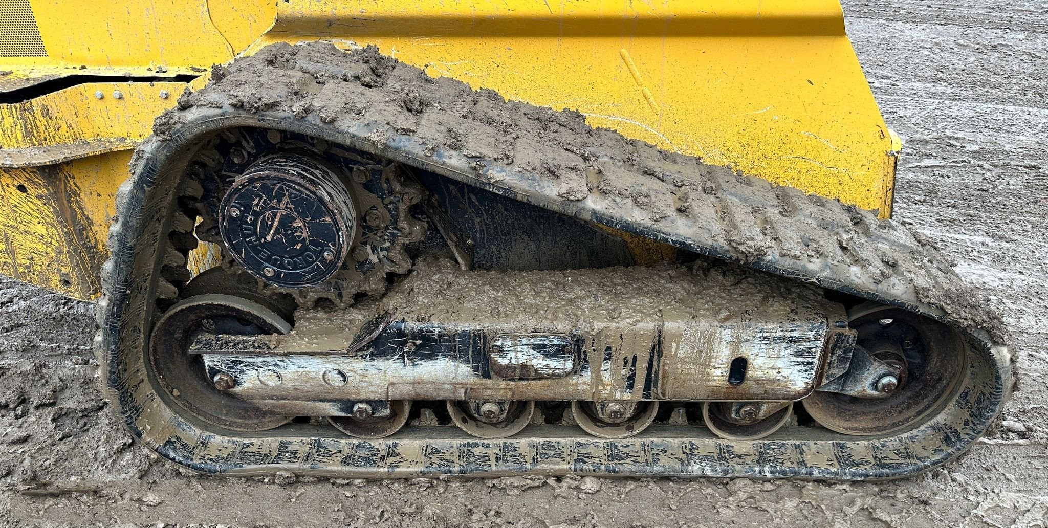 gallery 2019 John Deere 325G tracked skid steer loader