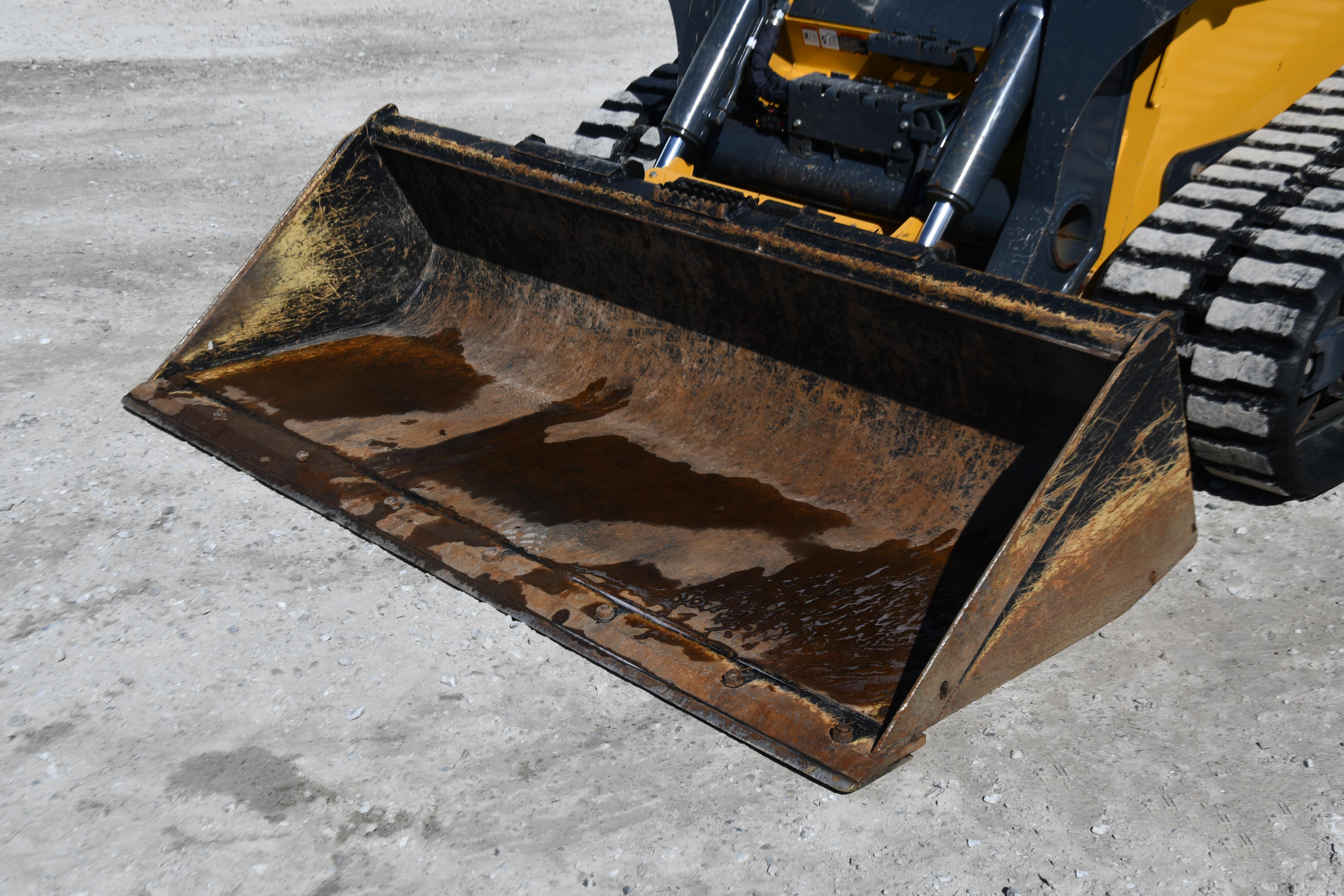 gallery 2022 John Deere 333G Compact Track Loader