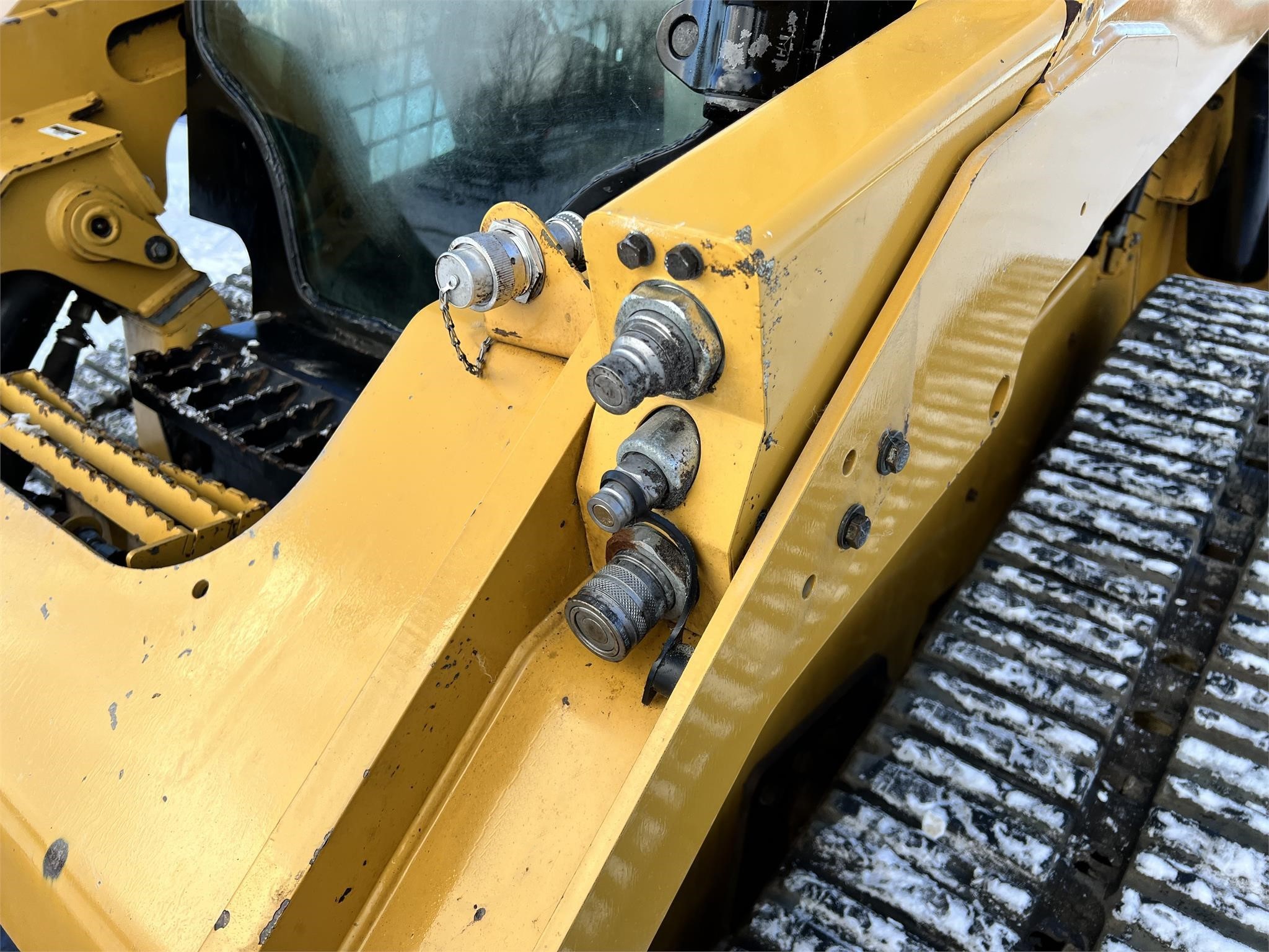 gallery 2019 Caterpillar 289D Skid Steer