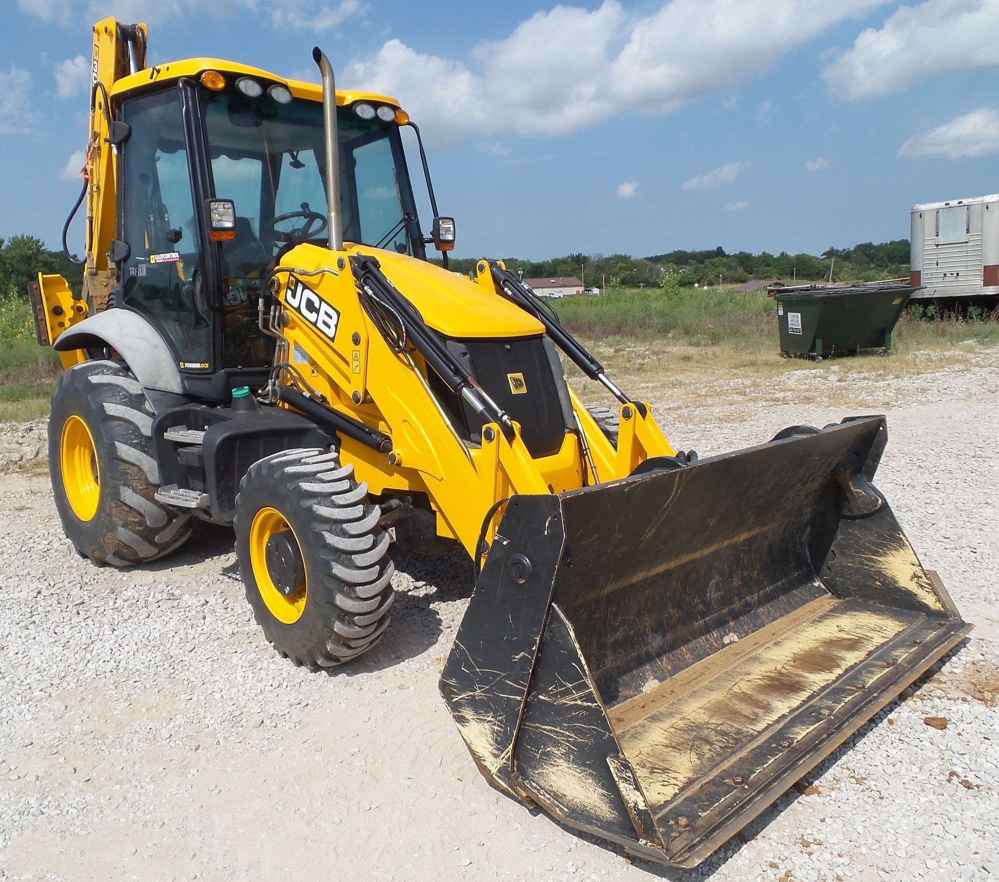 gallery 2016 JCB 3CX-15 backhoe