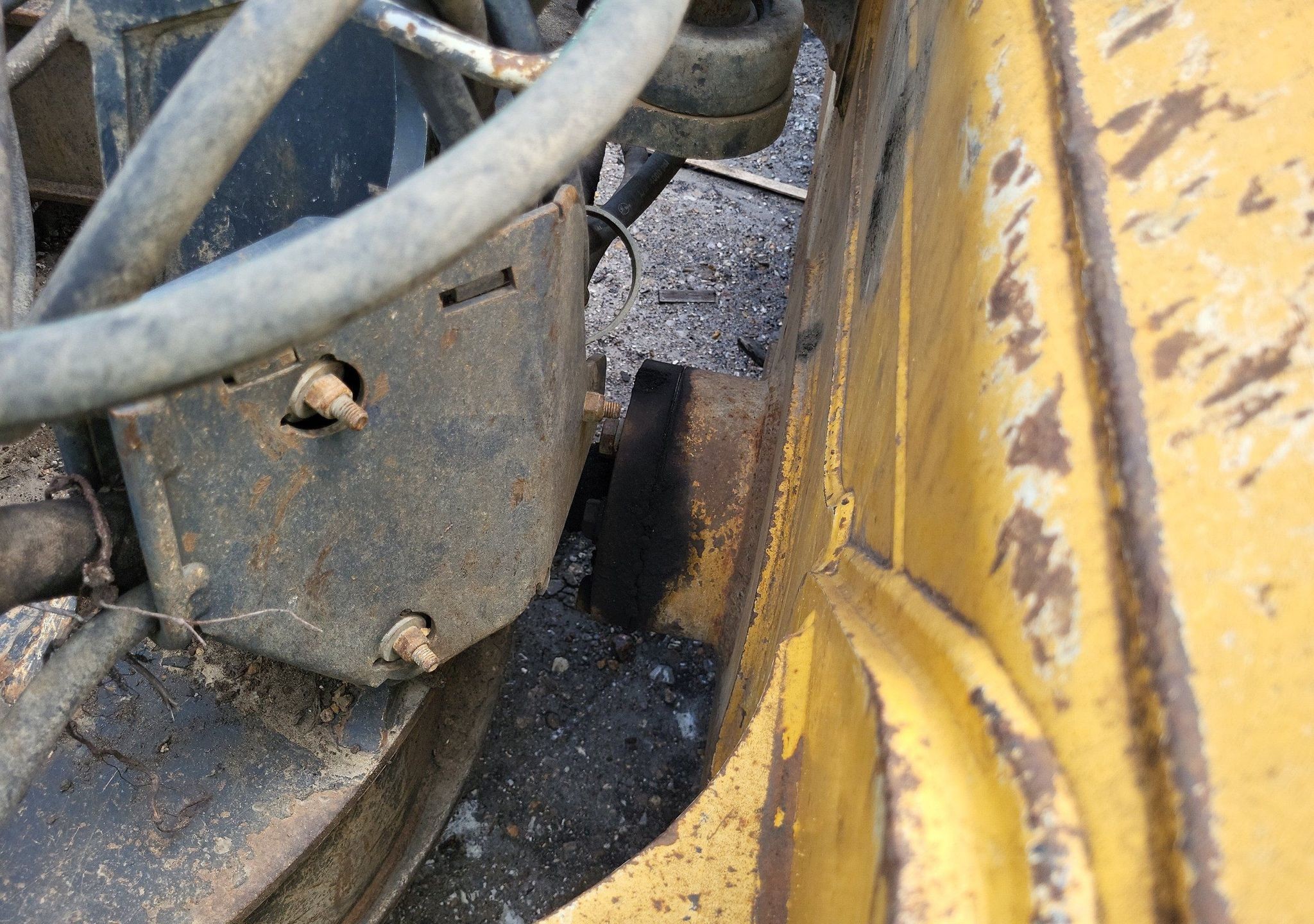 gallery 2015 John Deere 700K LGP dozer