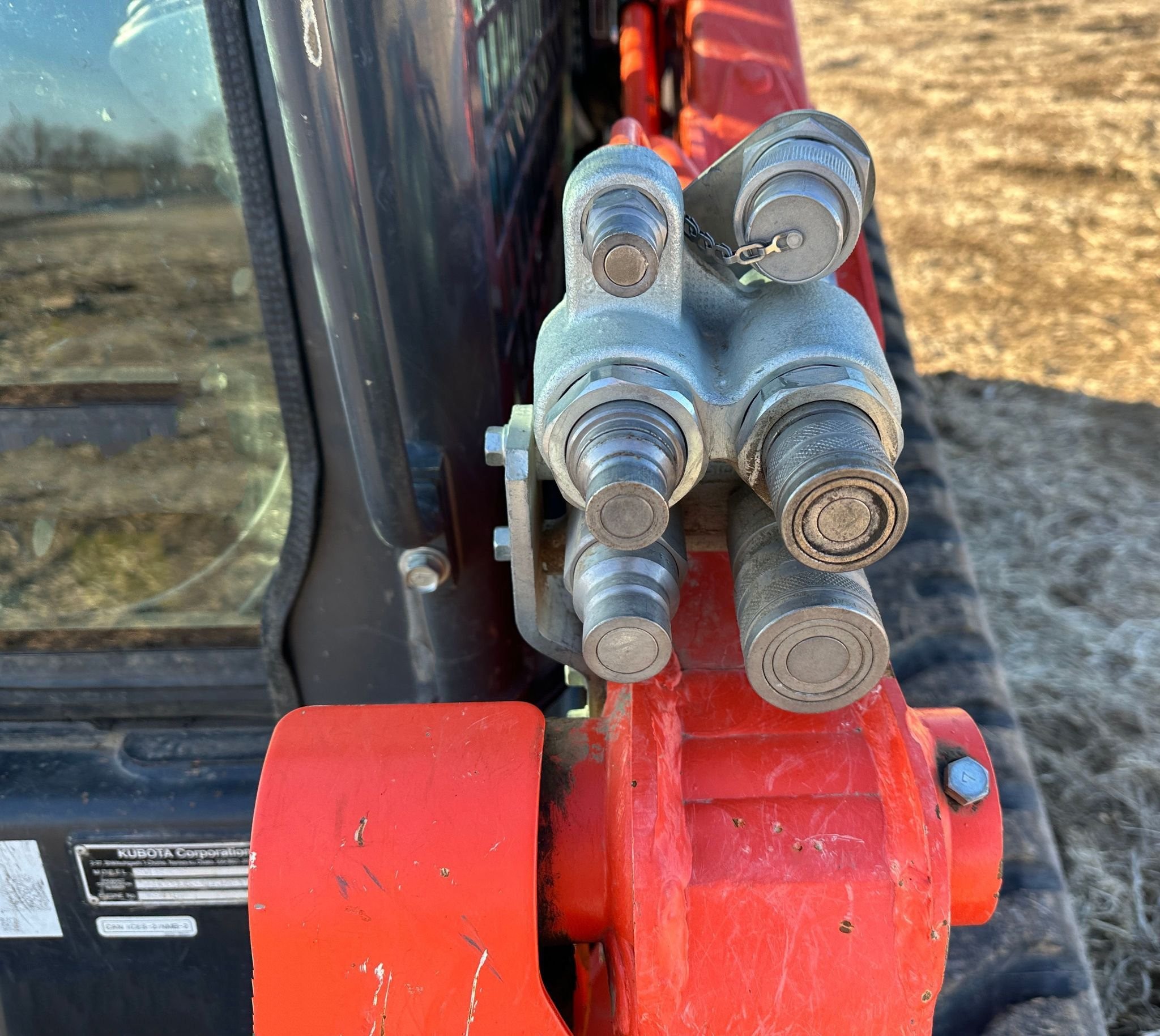 gallery 2019 Kubota SVL95-2S tracked skid steer loader