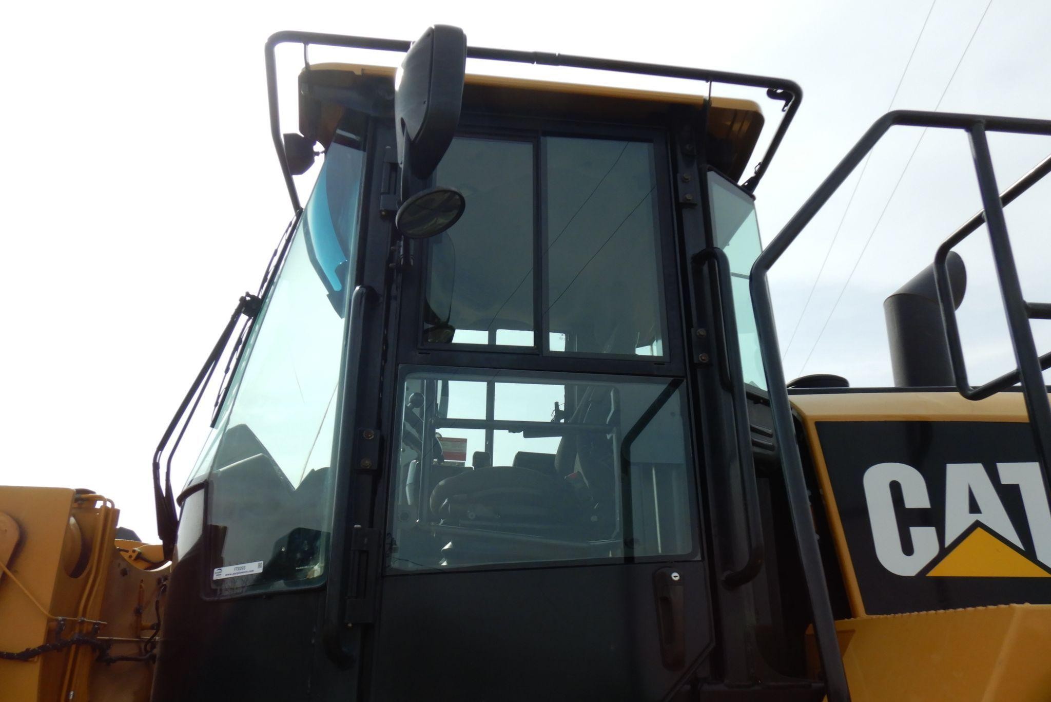 gallery 2014 Caterpillar 950K wheel loader