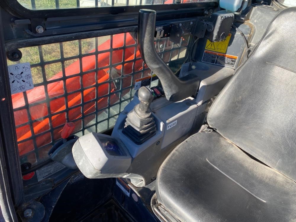 gallery 2014 Kubota SVL90-2 Compact Track Loader