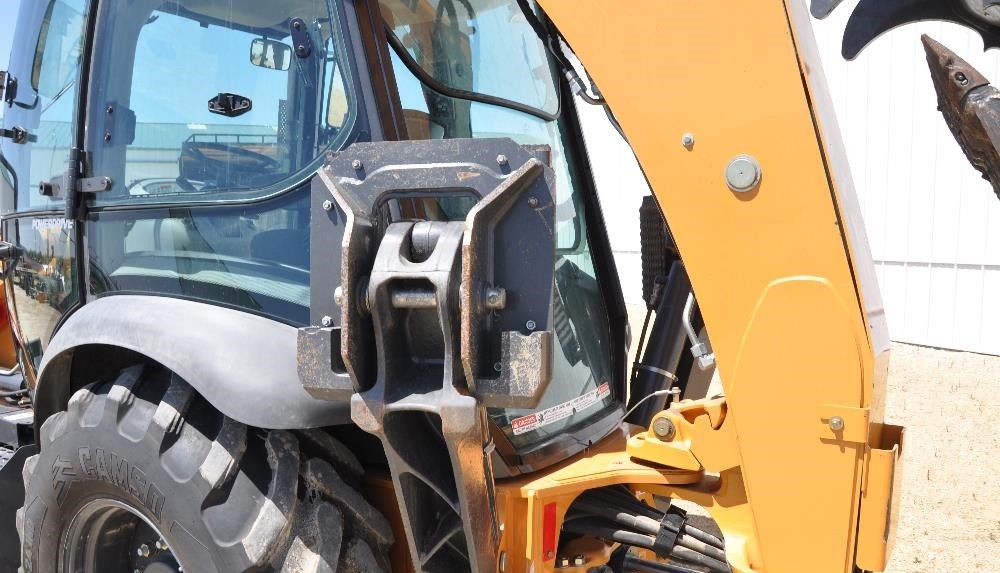 gallery 2019 Case 580 Super N 4x4 Loader Backhoe