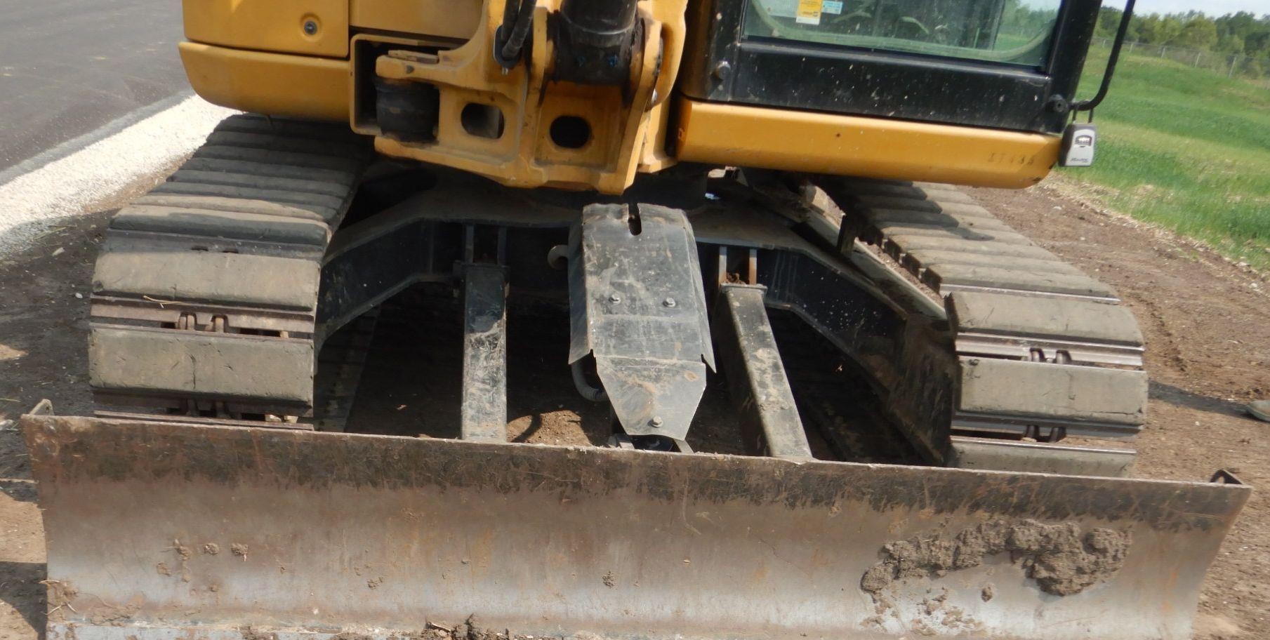 gallery 2018 Caterpillar 308E2 CRH2R mini excavator