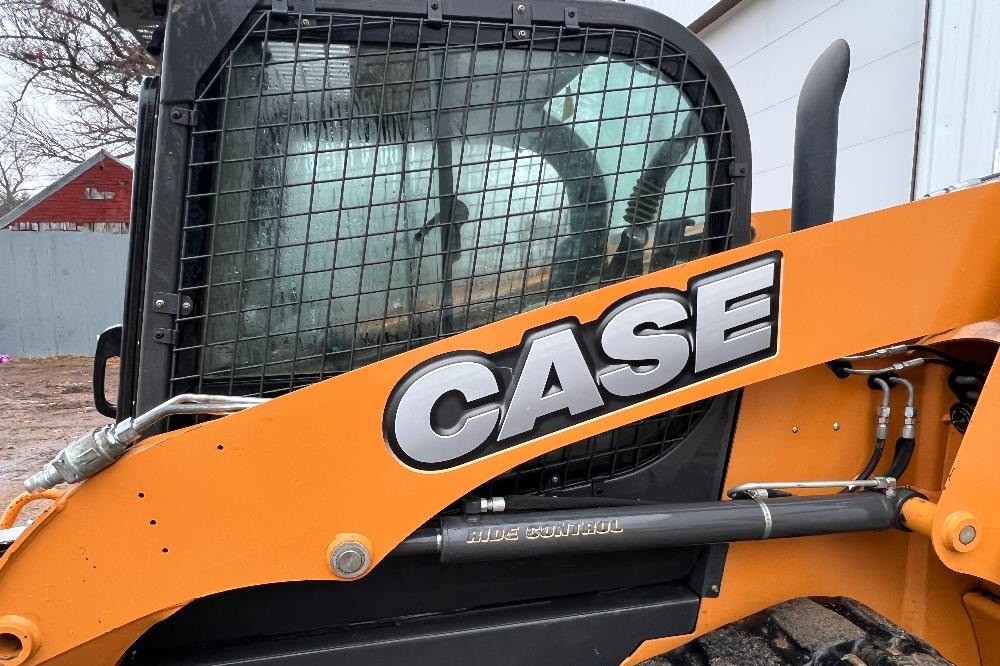 gallery 2012 Case TR320 Compact Track Loader
