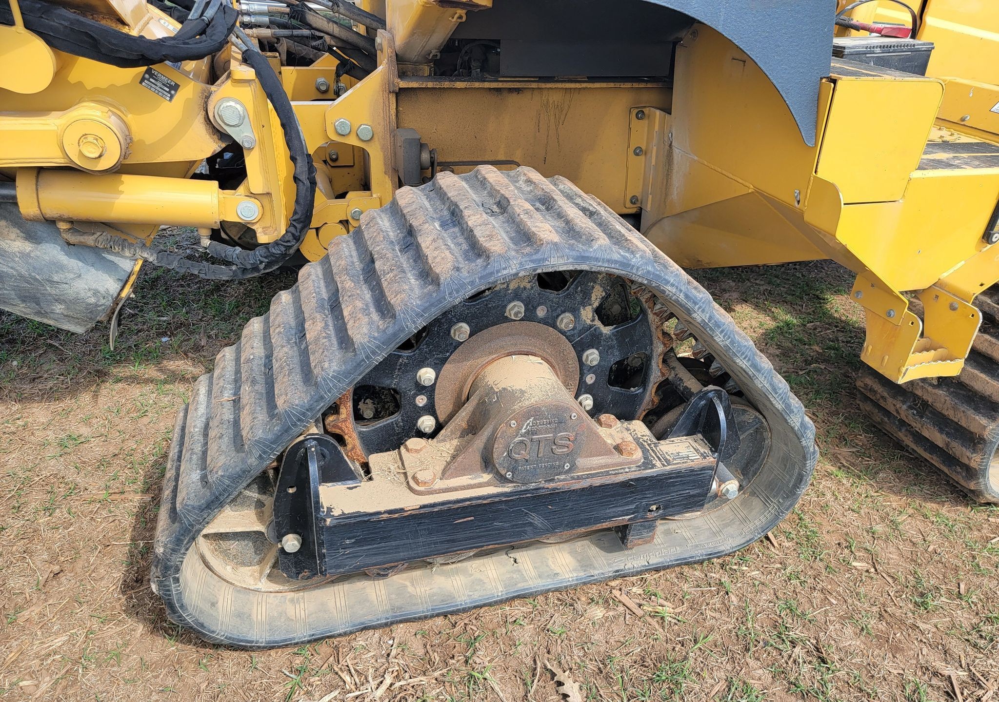 gallery 2013 Vermeer RTX1250 rock saw