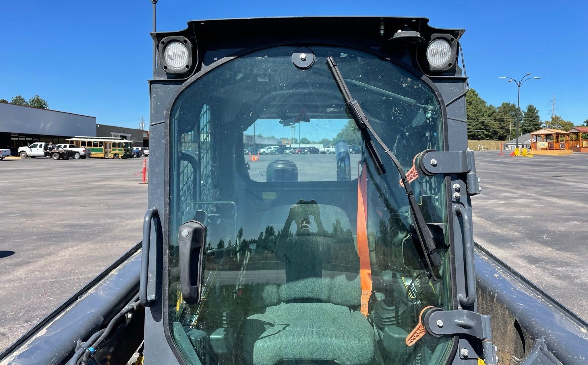 gallery 2021 John Deere 325G tracked skid steer loader