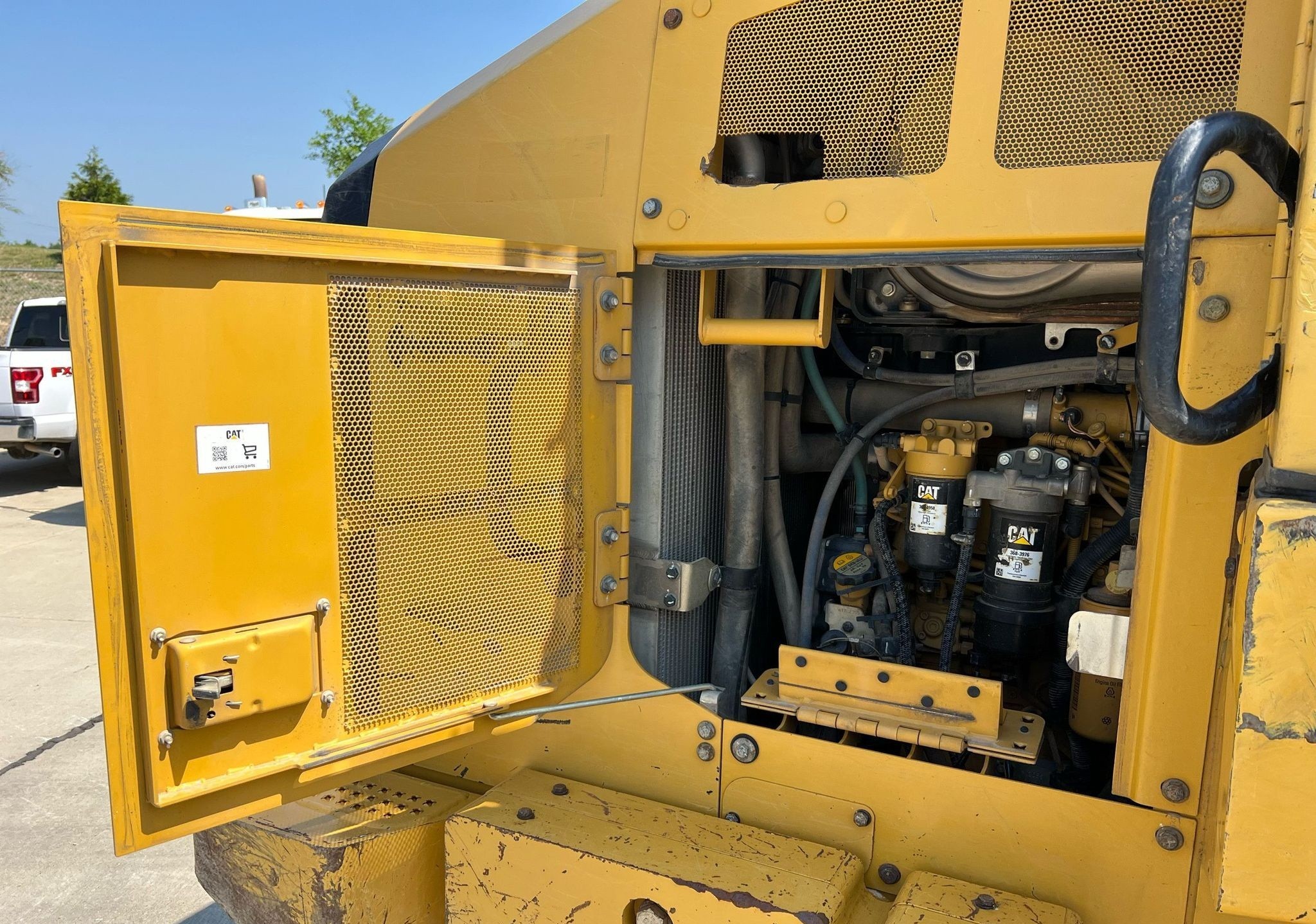 gallery 2016 Caterpillar 963K track loader