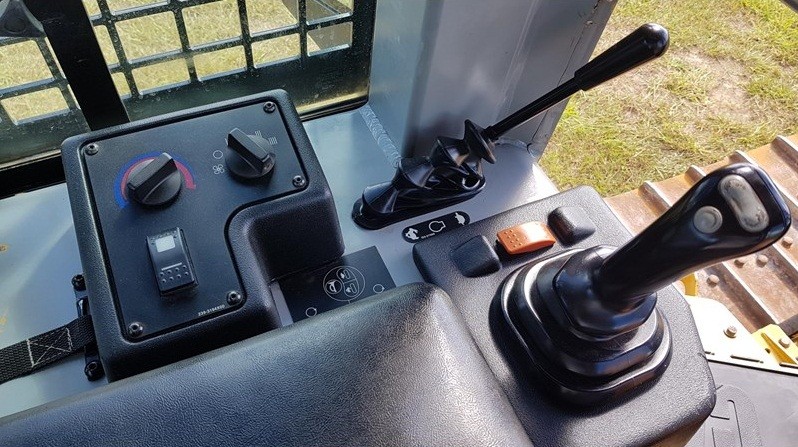 gallery 2006 Caterpillar D5G XL Bulldozer Diesel Crawler Tractor