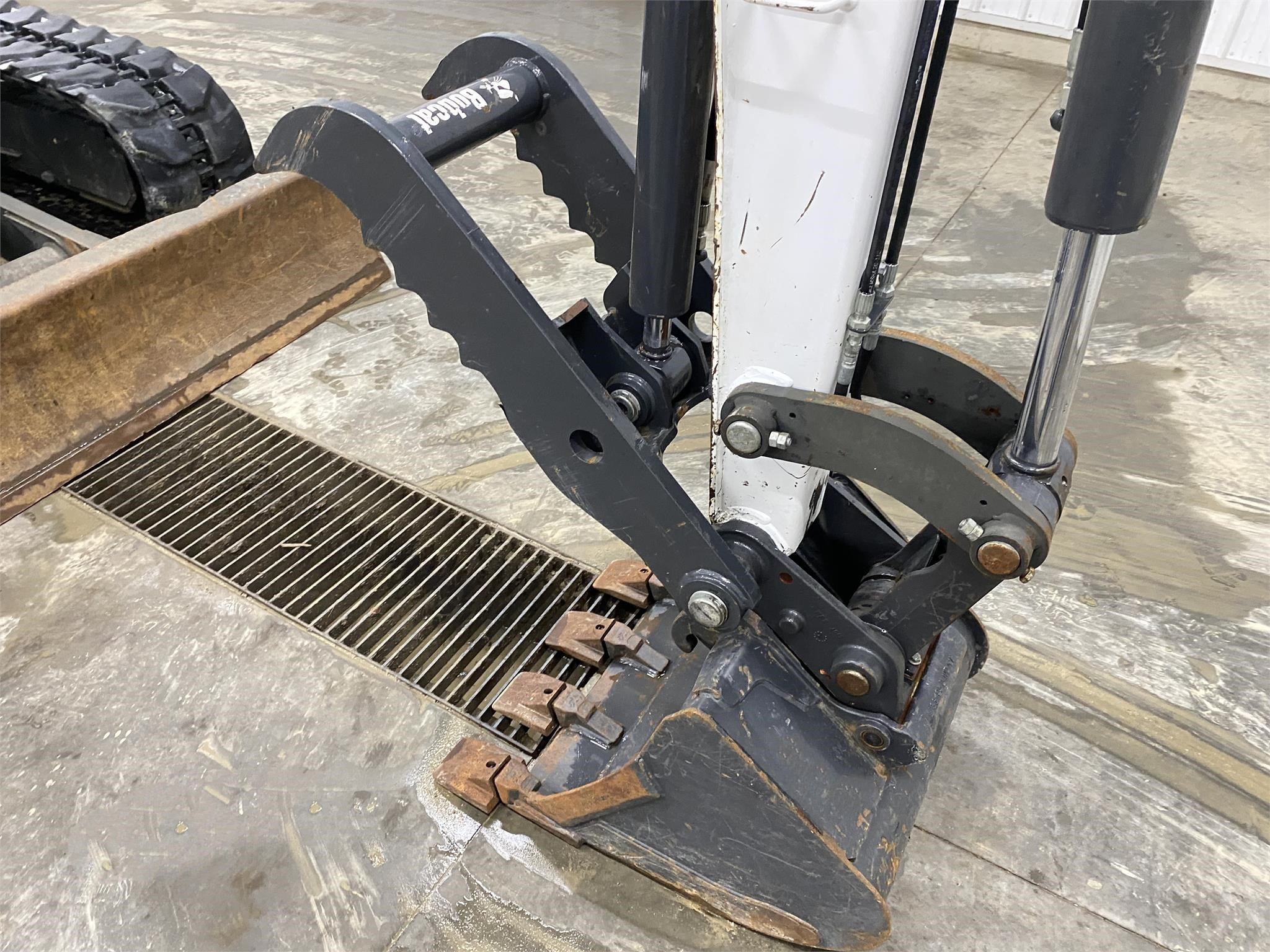 gallery 2018 BOBCAT E55 Mini Excavator