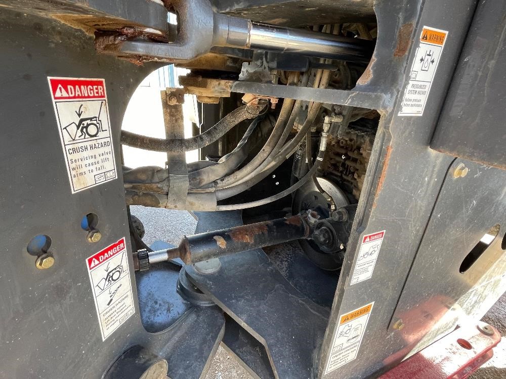 gallery 2017 Case 521G Articulated Wheel Loader