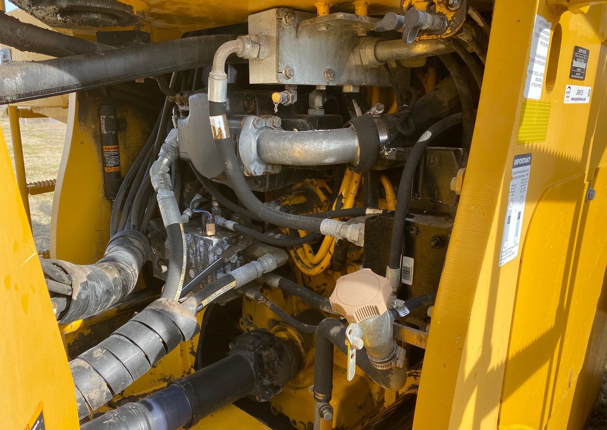 gallery 2011 John Deere 844K wheel loader