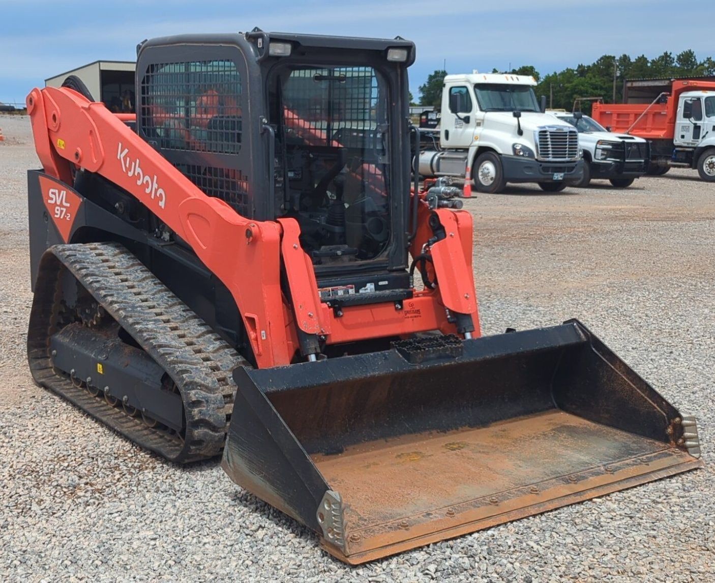 gallery 2022 Kubota SVL97-2 tracked skid steer loader