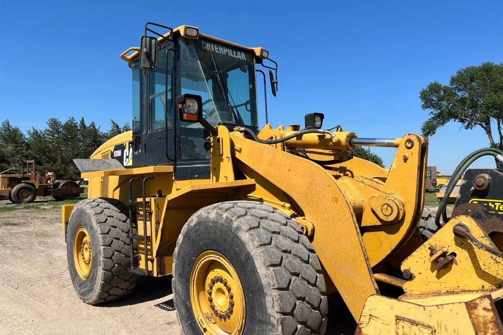 gallery 2008 Caterpillar 938H Wheel Loader
