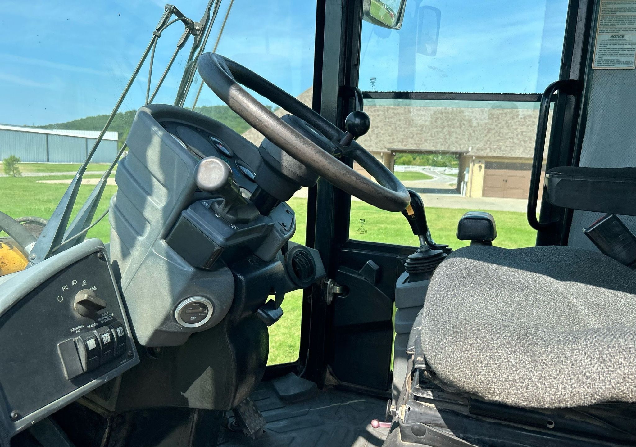 gallery 2001 Caterpillar 924G wheel loader