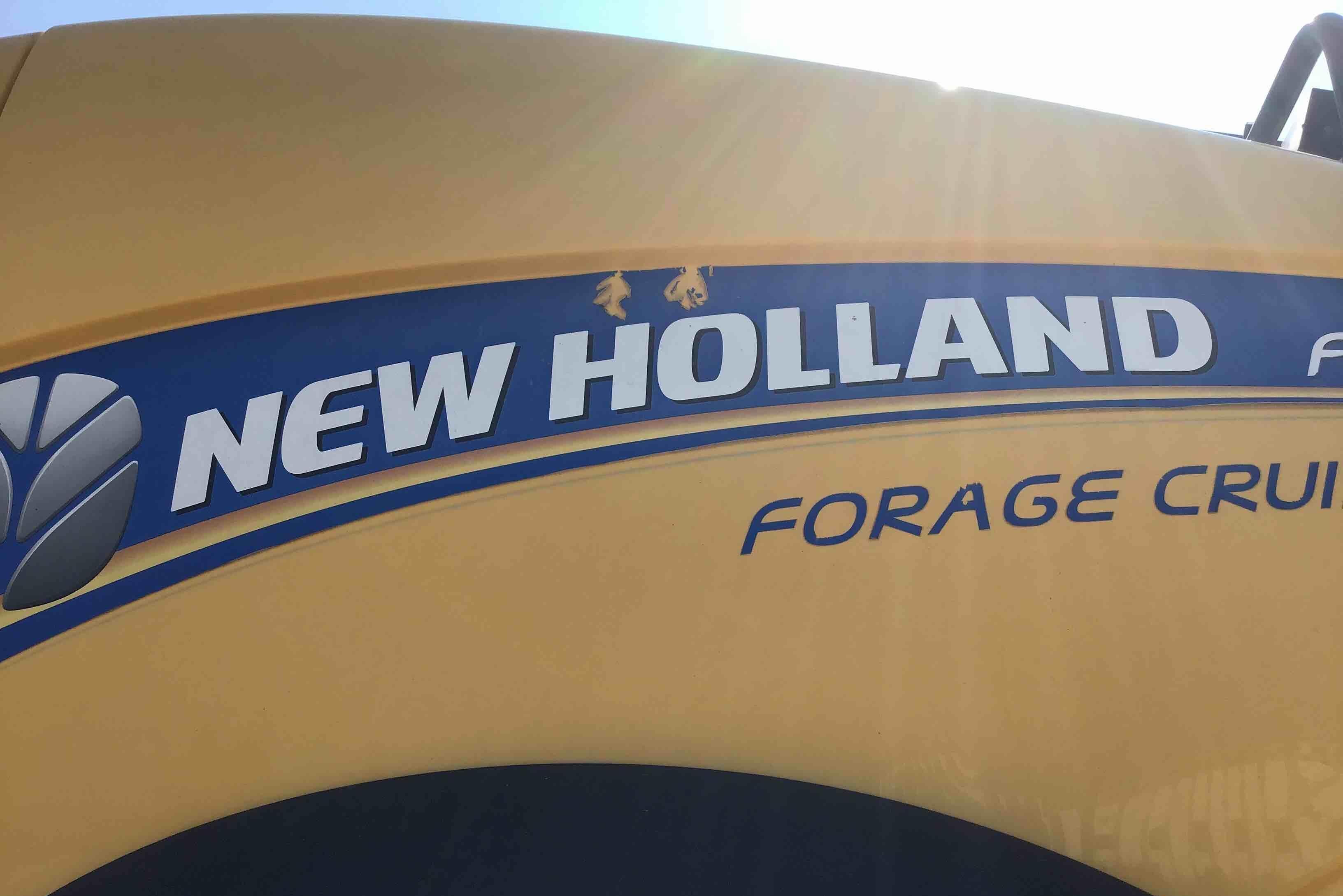 gallery 2016 New Holland FR850 Self-Propelled Forage Harvester